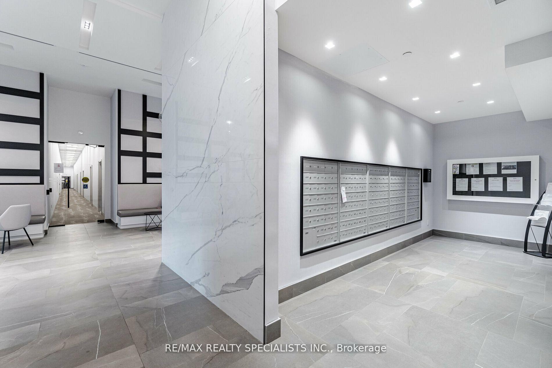 Photo 15 of Unit 108, 681 Yonge Street, Barrie, Painswick South — HOMEH