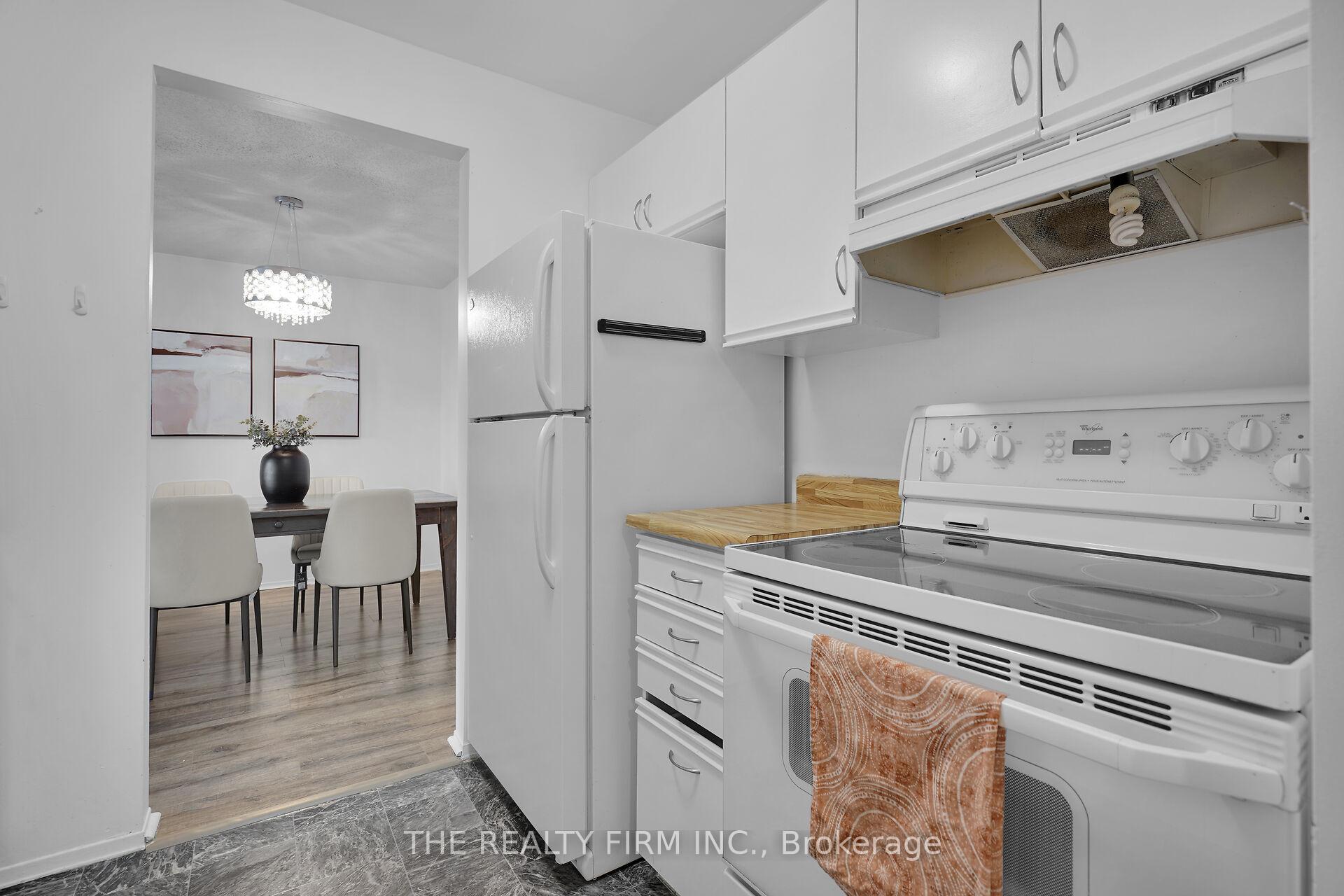 Photo 2 of Unit 117, 737 Deveron Crescent, London, South T — HOMEH