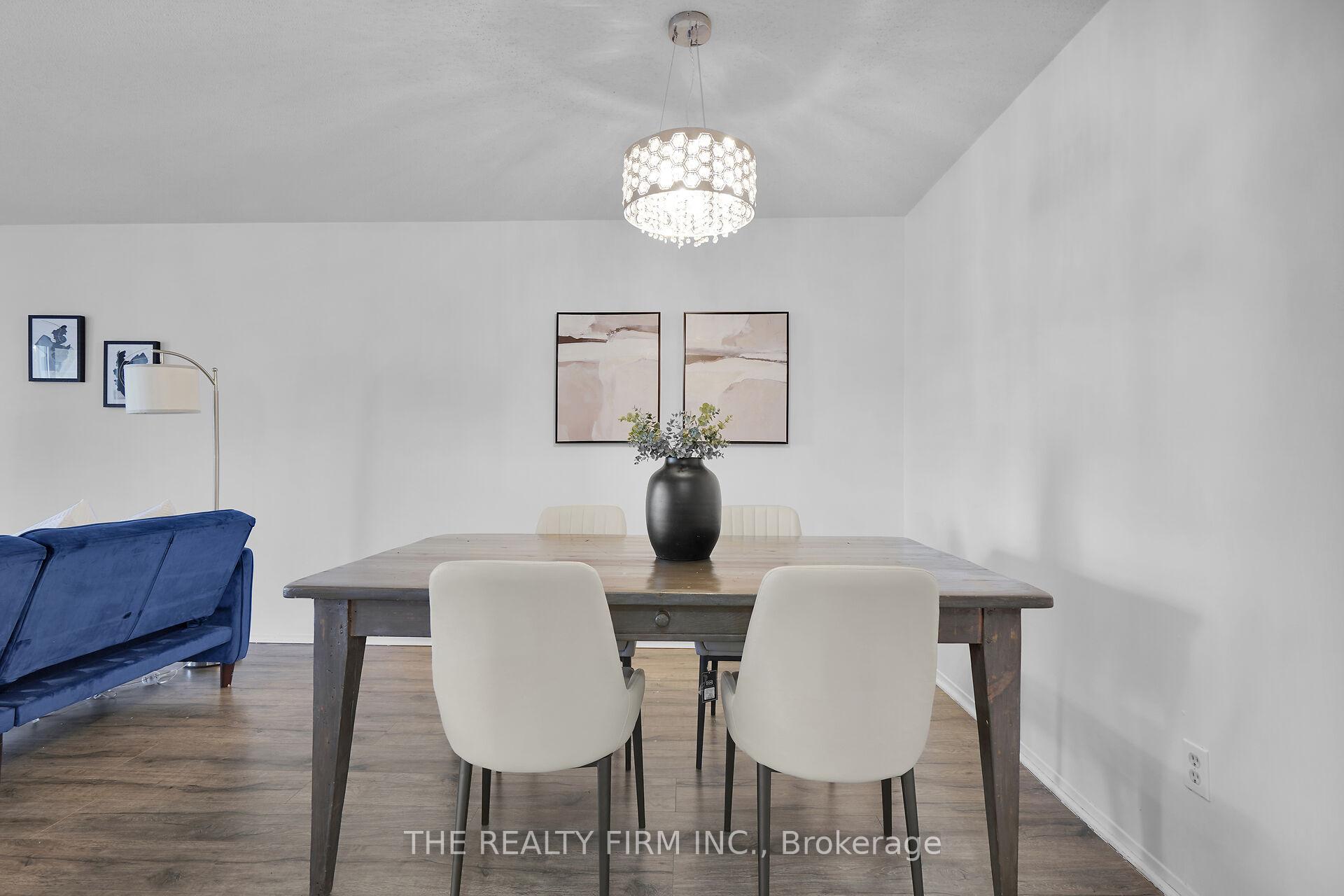Photo 5 of Unit 117, 737 Deveron Crescent, London, South T — HOMEH