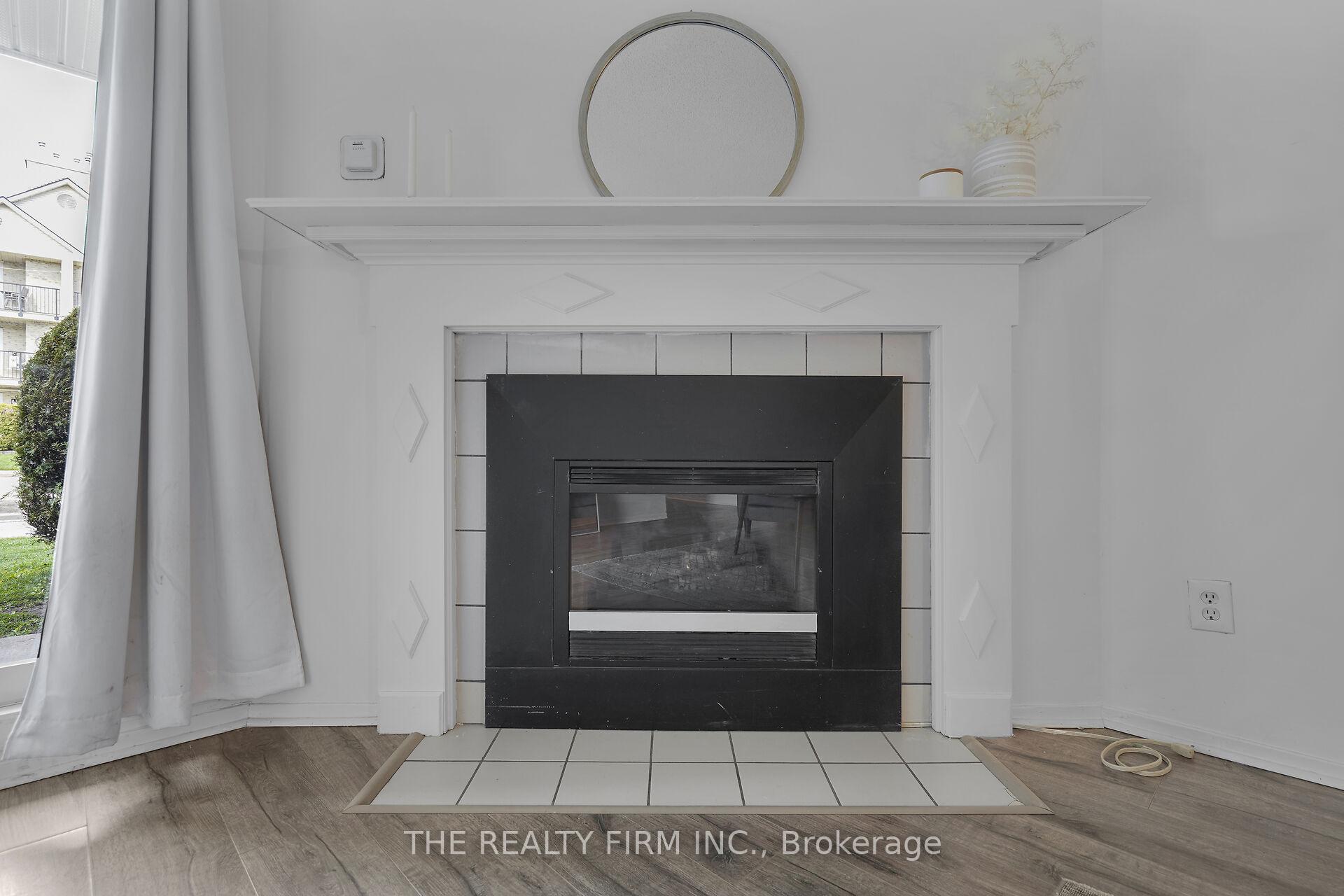 Photo 9 of Unit 117, 737 Deveron Crescent, London, South T — HOMEH