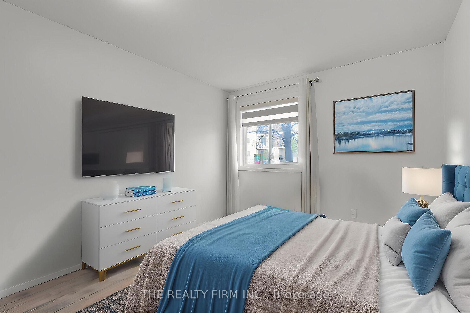Photo 13 of Unit 117, 737 Deveron Crescent, London, South T — HOMEH