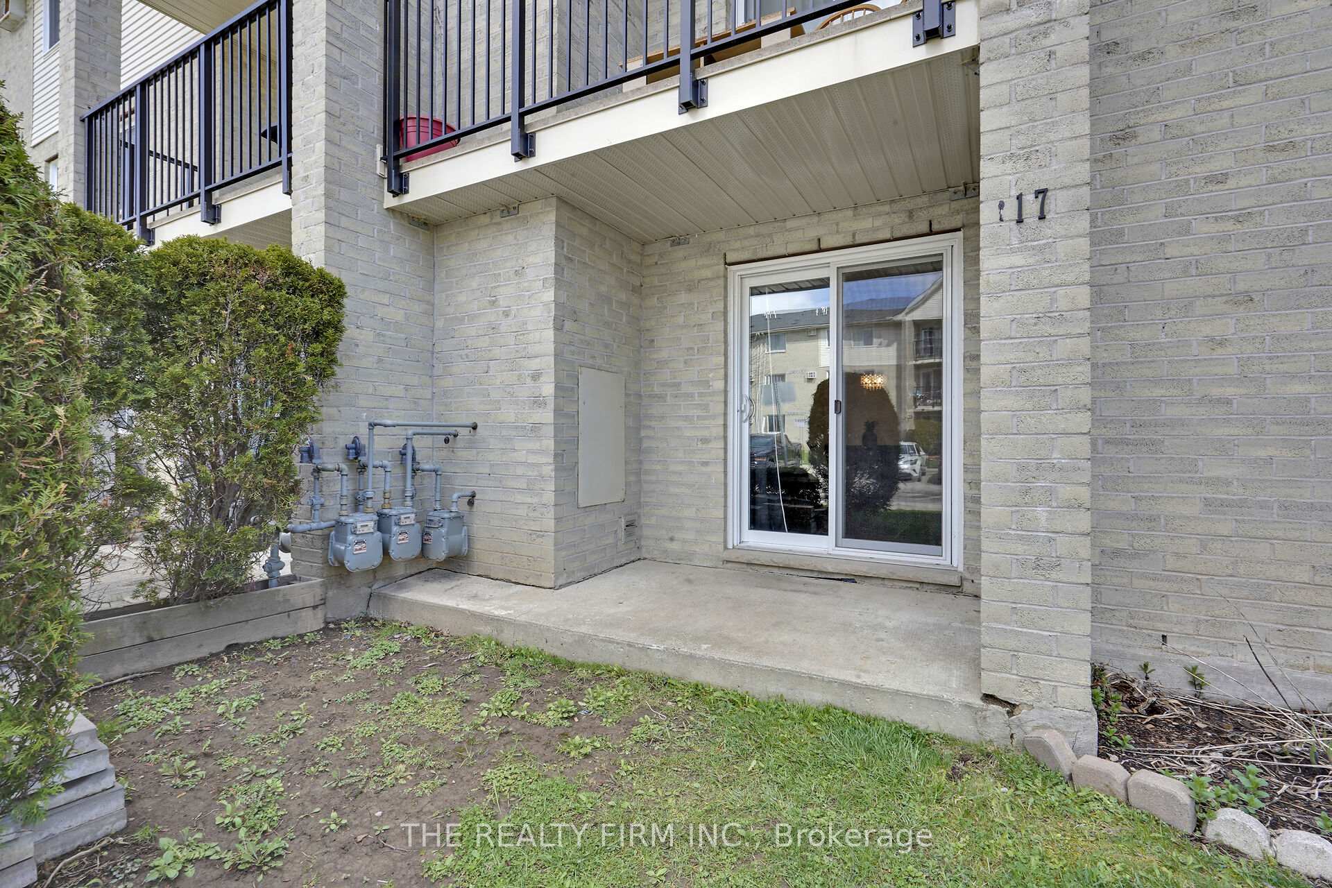 Photo 14 of Unit 117, 737 Deveron Crescent, London, South T — HOMEH