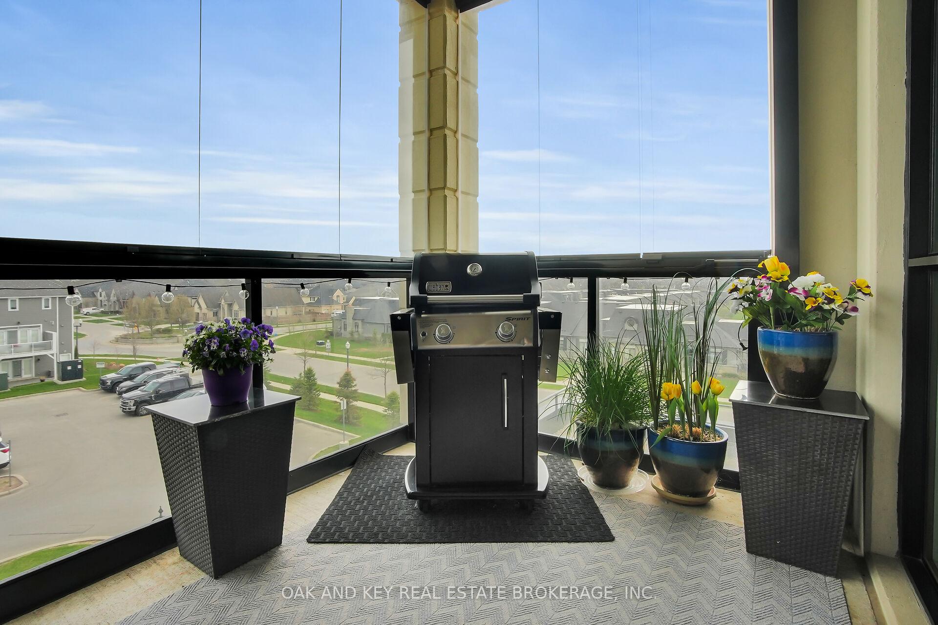 Photo 12 of Unit 310, 260 Villagewalk Boulevard, London, North R — HOMEH