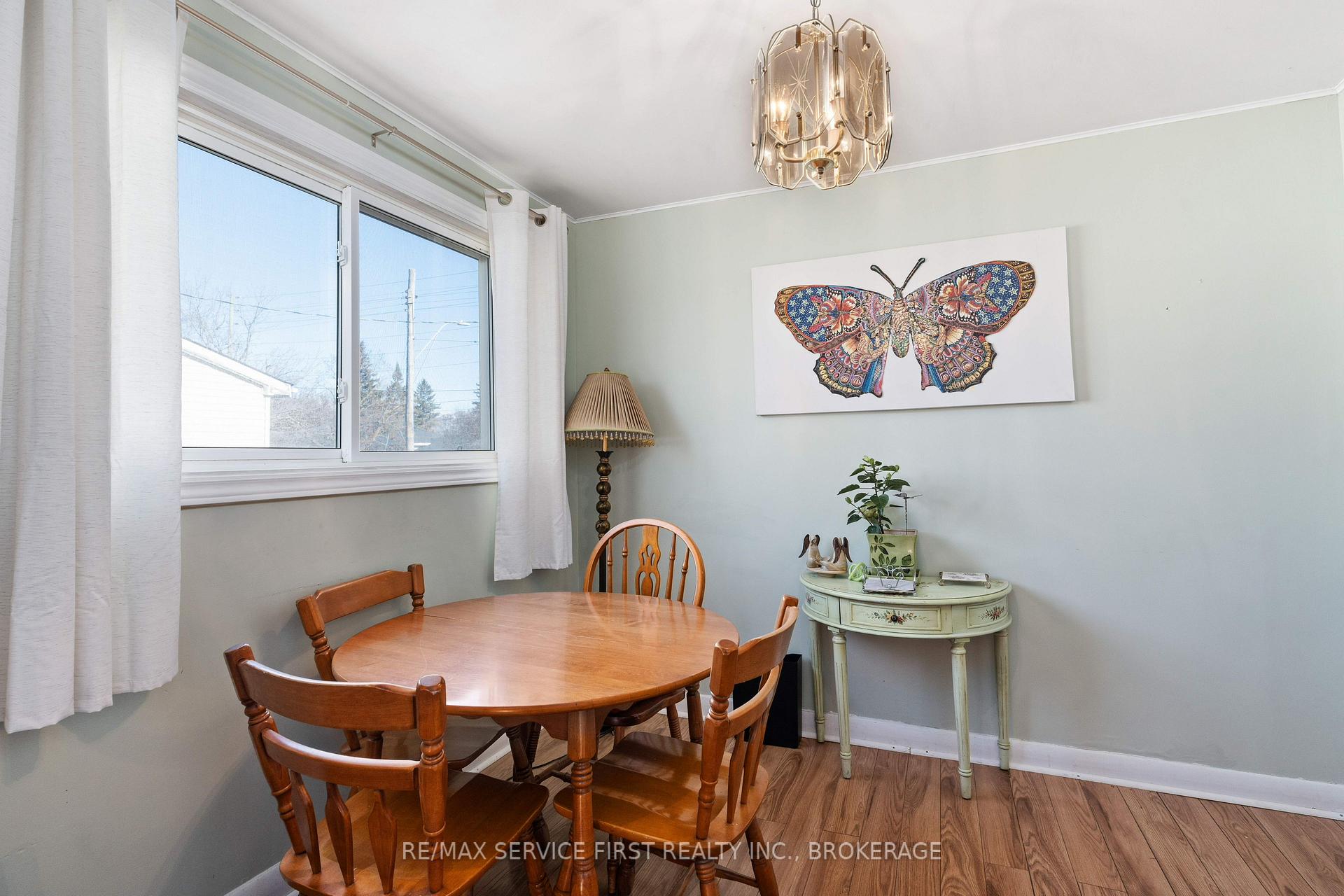 Photo 13 of 180 Farley Avenue, Belleville, Belleville Ward — HOMEH