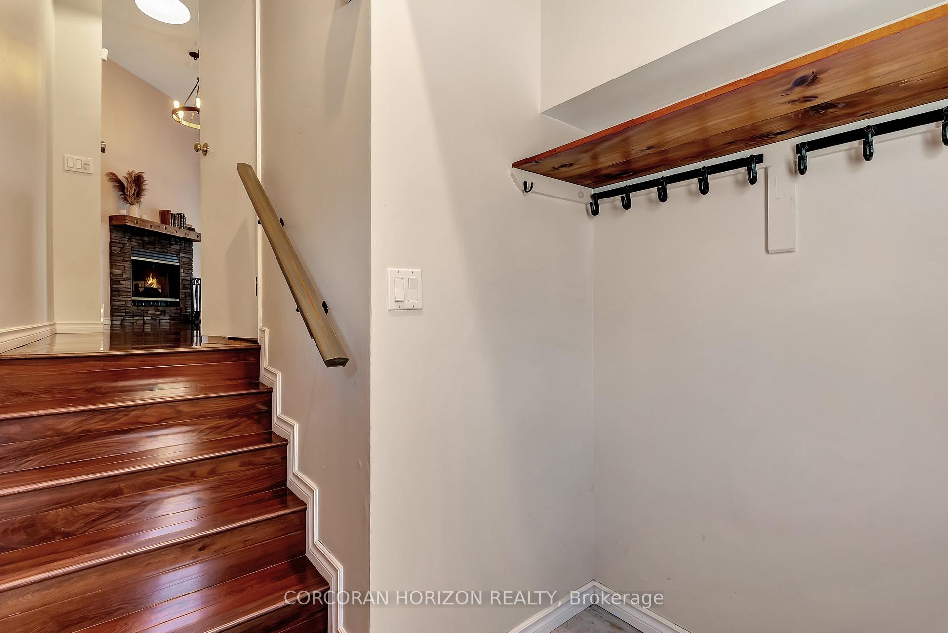 Photo 2 of Unit 35, 589 Beechwood Drive, Waterloo — HOMEH