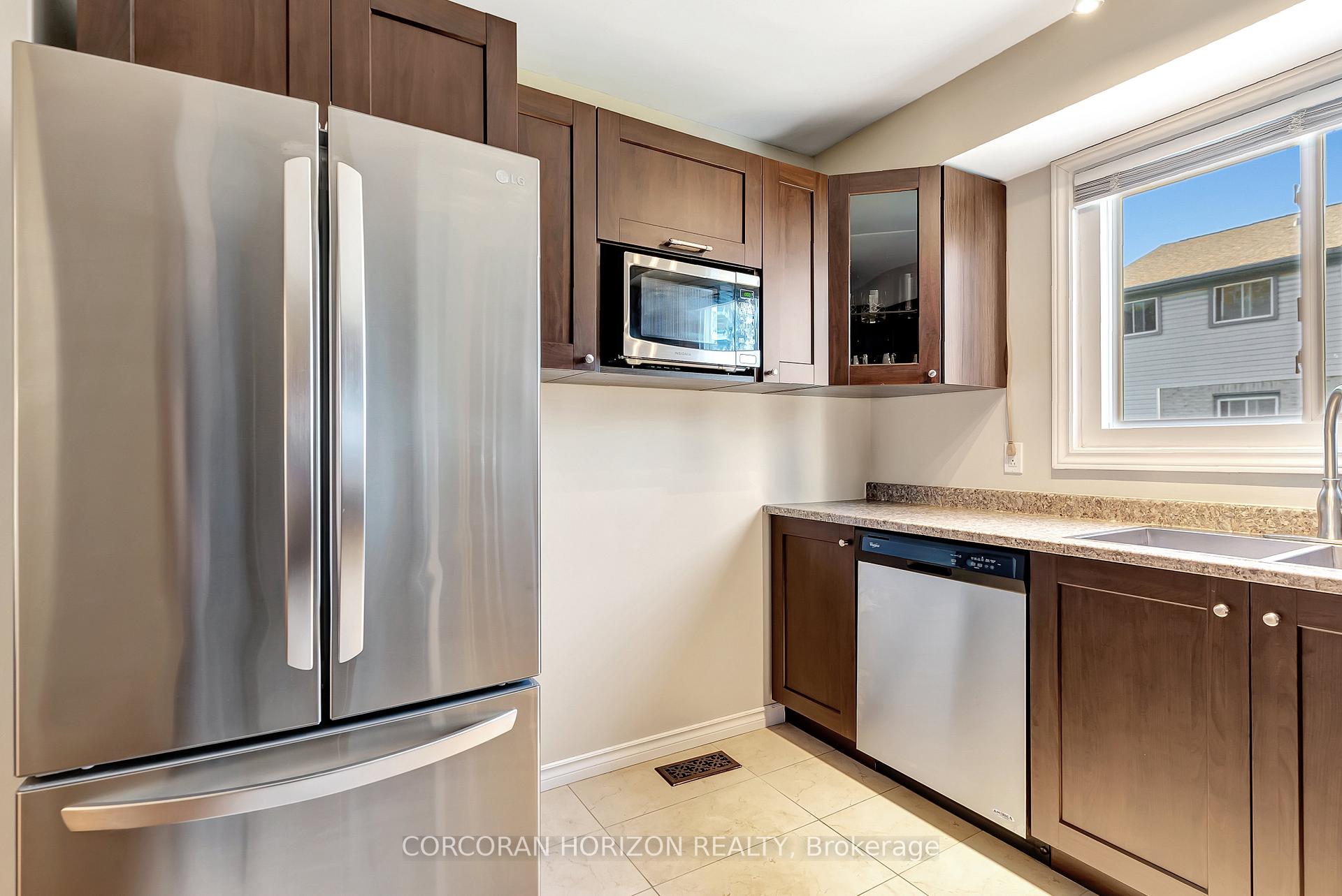 Photo 9 of Unit 35, 589 Beechwood Drive, Waterloo — HOMEH