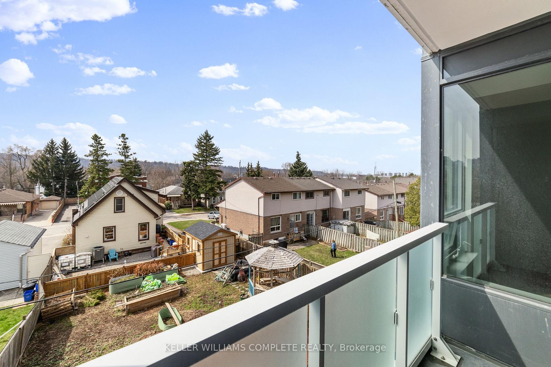 Photo 12 of Unit 301, 415 Main Street W, Hamilton, Strathcona — HOMEH
