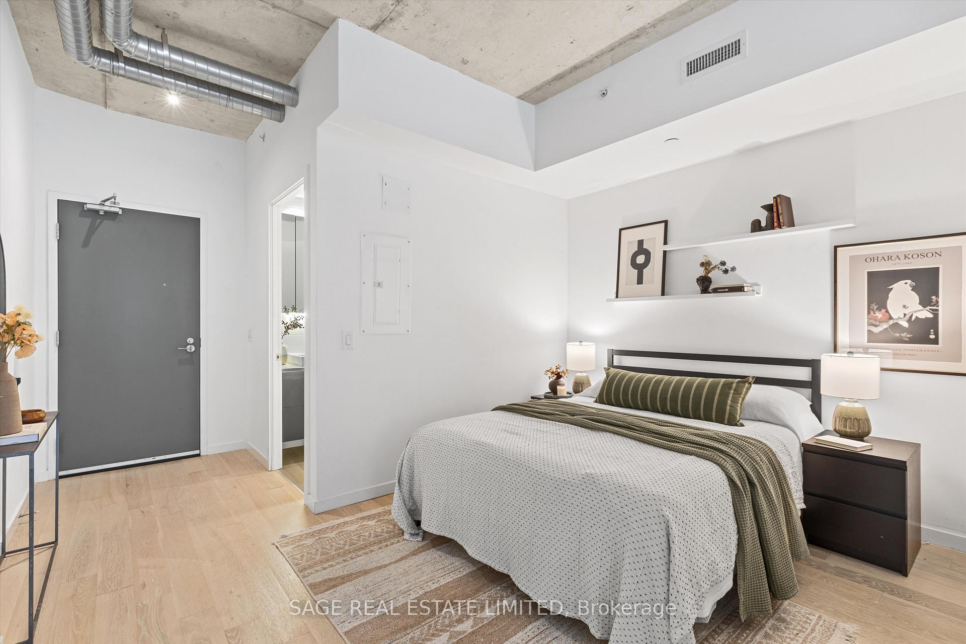Photo 5 of Unit 707, 170 Bayview Avenue, Toronto, Waterfront Communities — HOMEH
