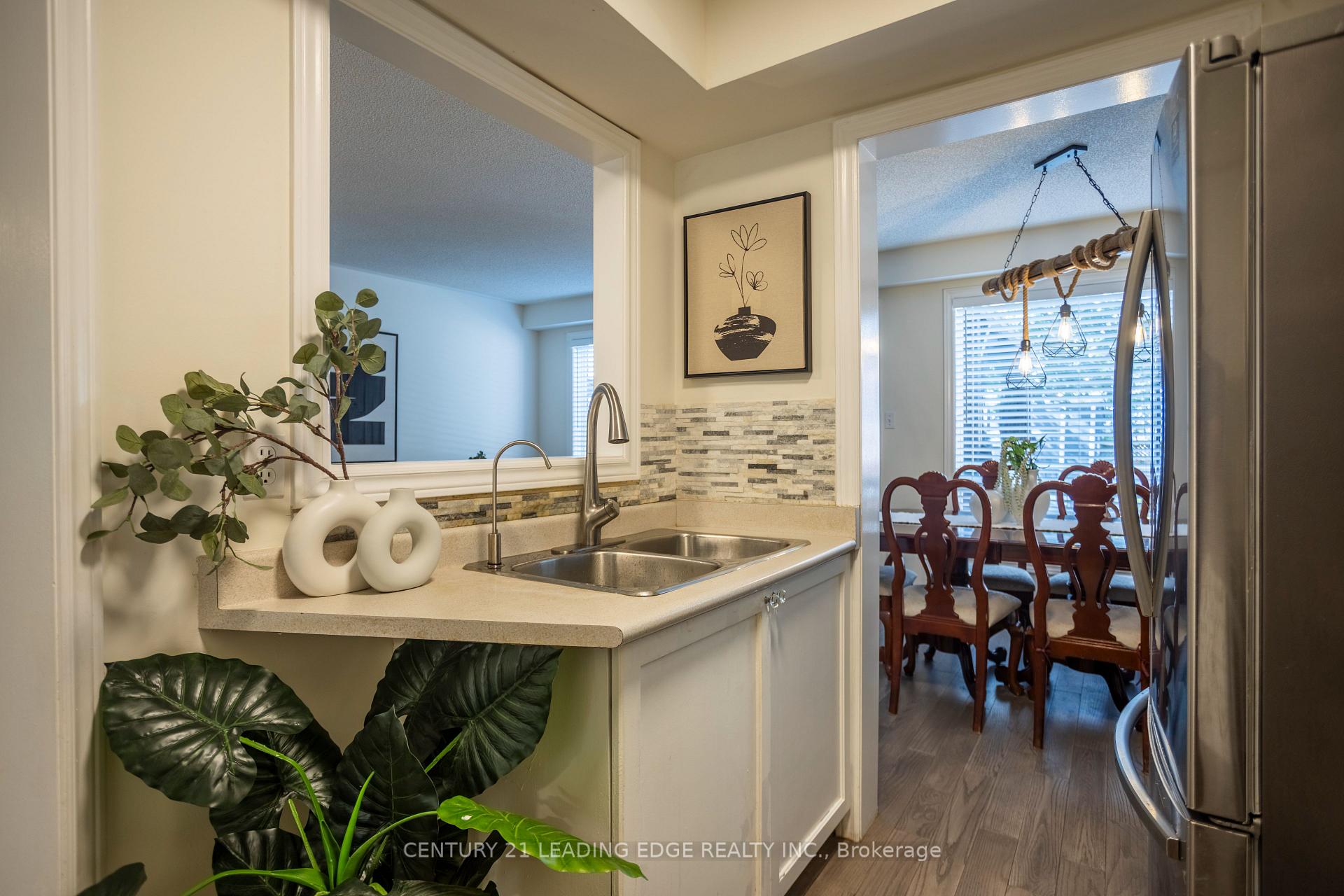 Photo 16 of 40 Weaver Street, Clarington, Courtice — HOMEH