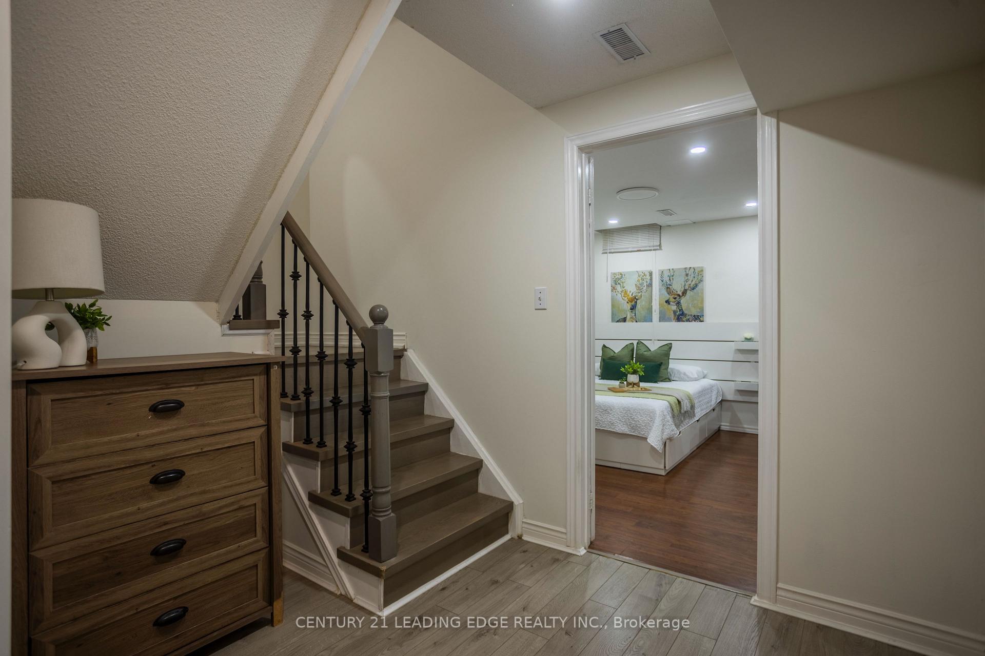 Photo 31 of 40 Weaver Street, Clarington, Courtice — HOMEH
