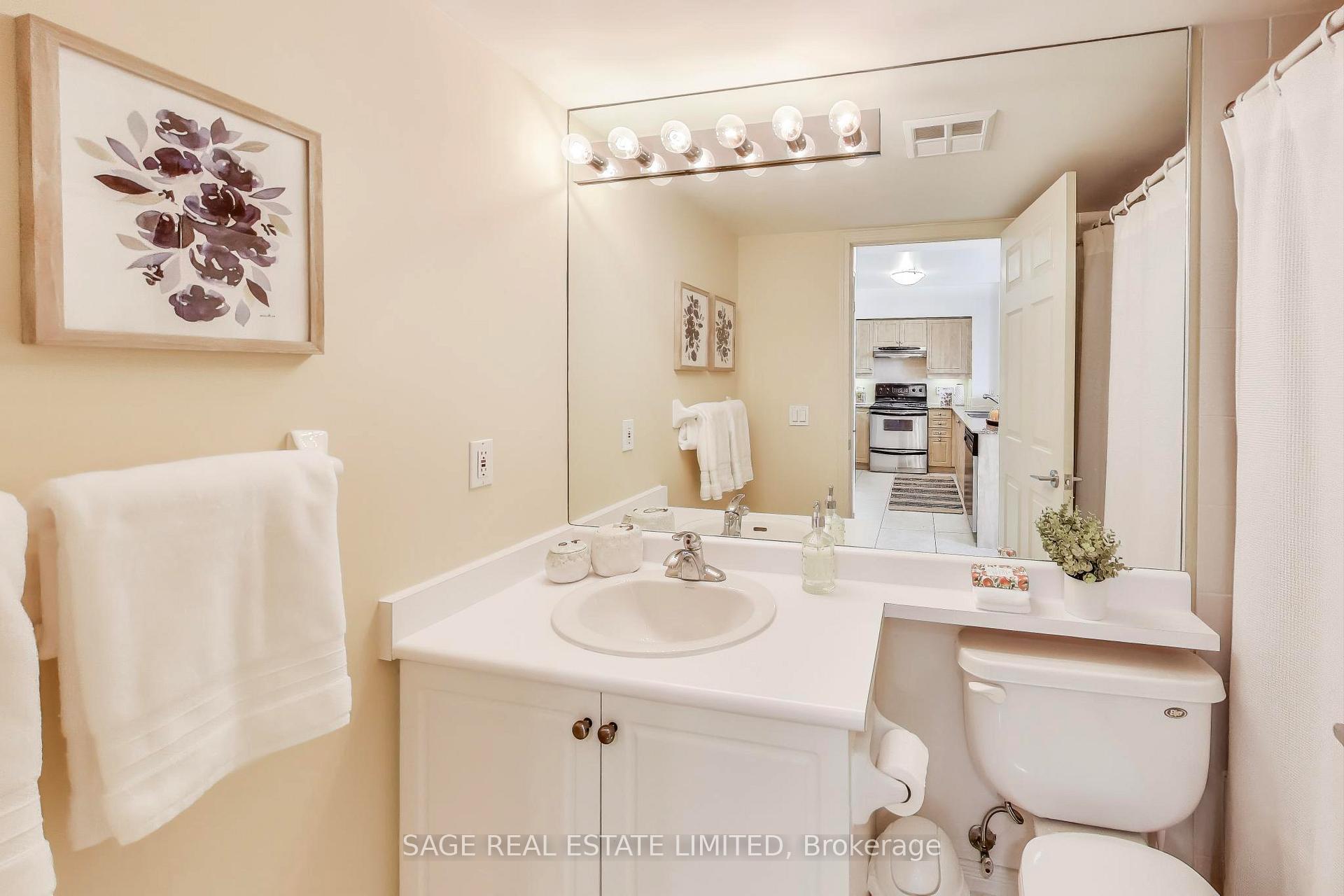 Photo 18 of Unit 610, 455 Rosewell Avenue, Toronto, Lawrence Park South — HOMEH