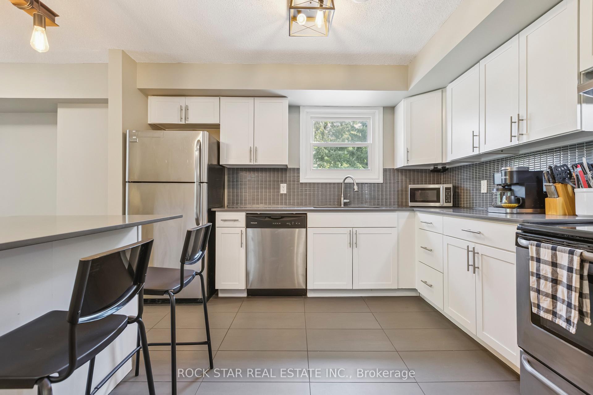 Photo 13 of Unit 5, 511 Quiet Place, Waterloo — HOMEH