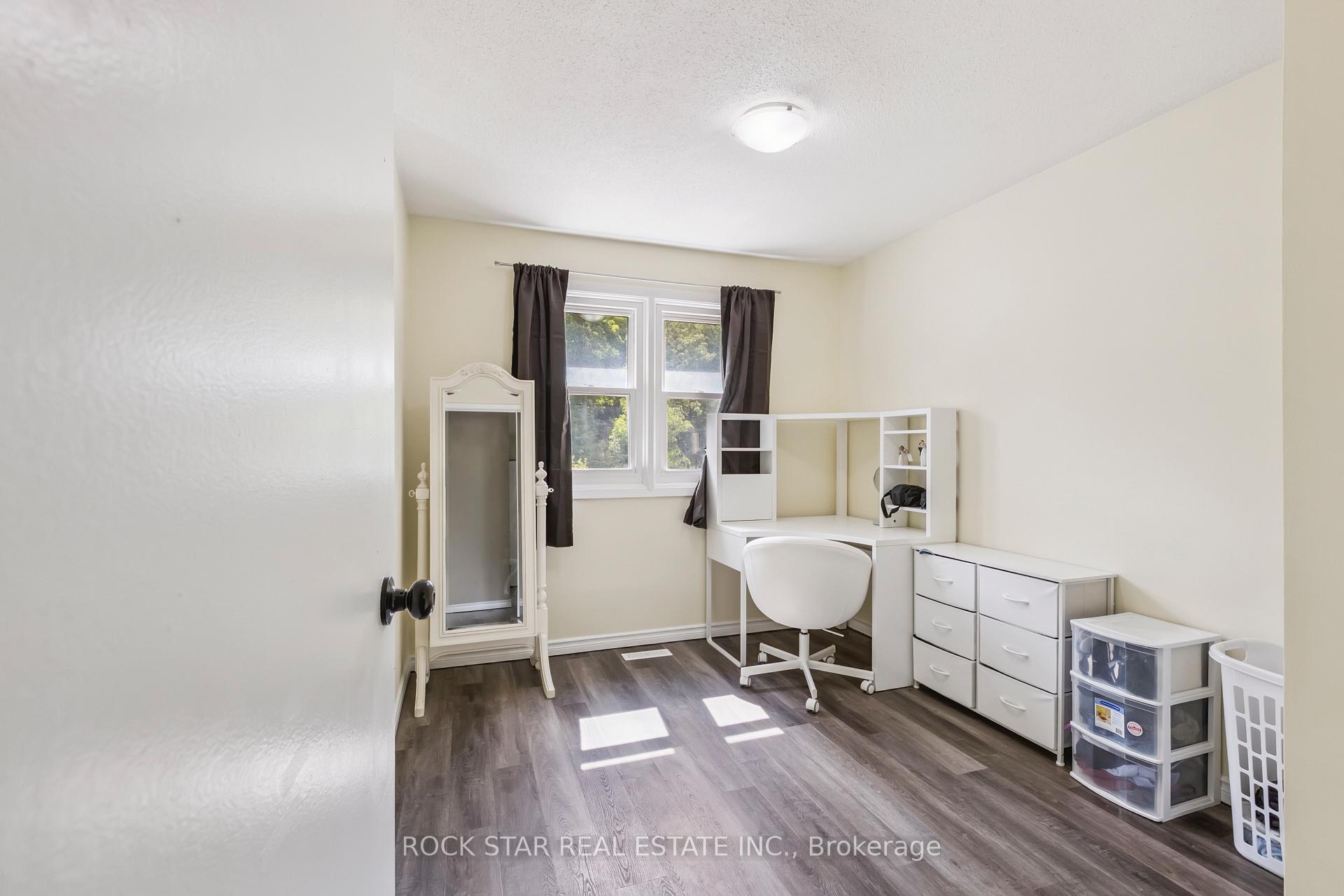 Photo 25 of Unit 5, 511 Quiet Place, Waterloo — HOMEH