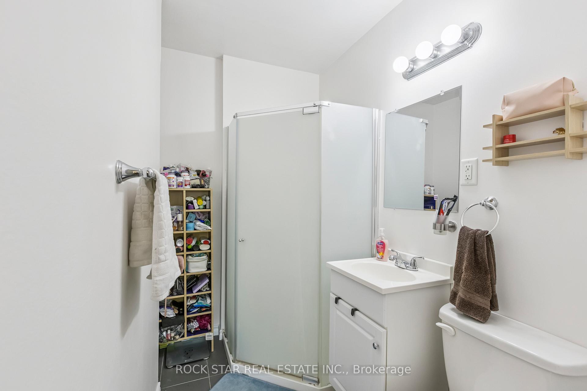 Photo 23 of Unit 5, 511 Quiet Place, Waterloo — HOMEH