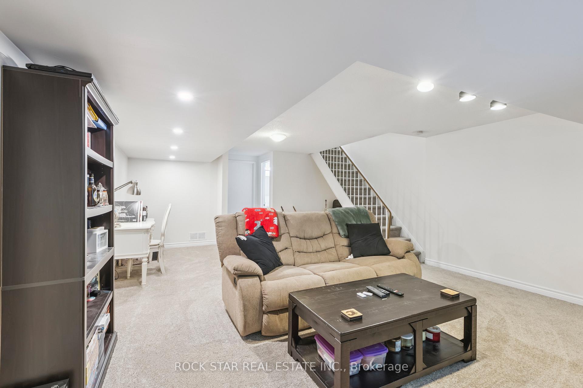 Photo 15 of Unit 5, 511 Quiet Place, Waterloo — HOMEH