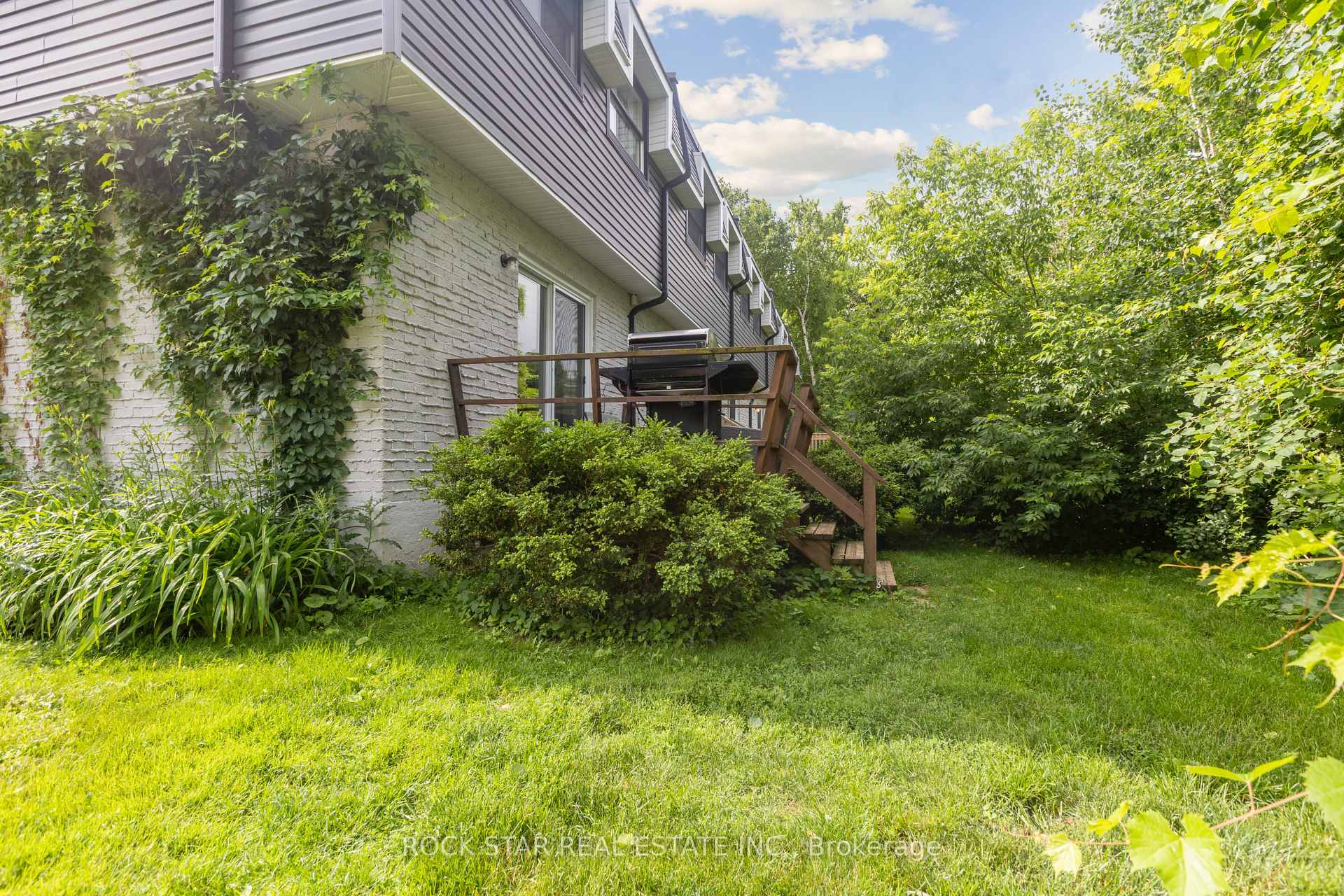 Photo 12 of Unit 5, 511 Quiet Place, Waterloo — HOMEH