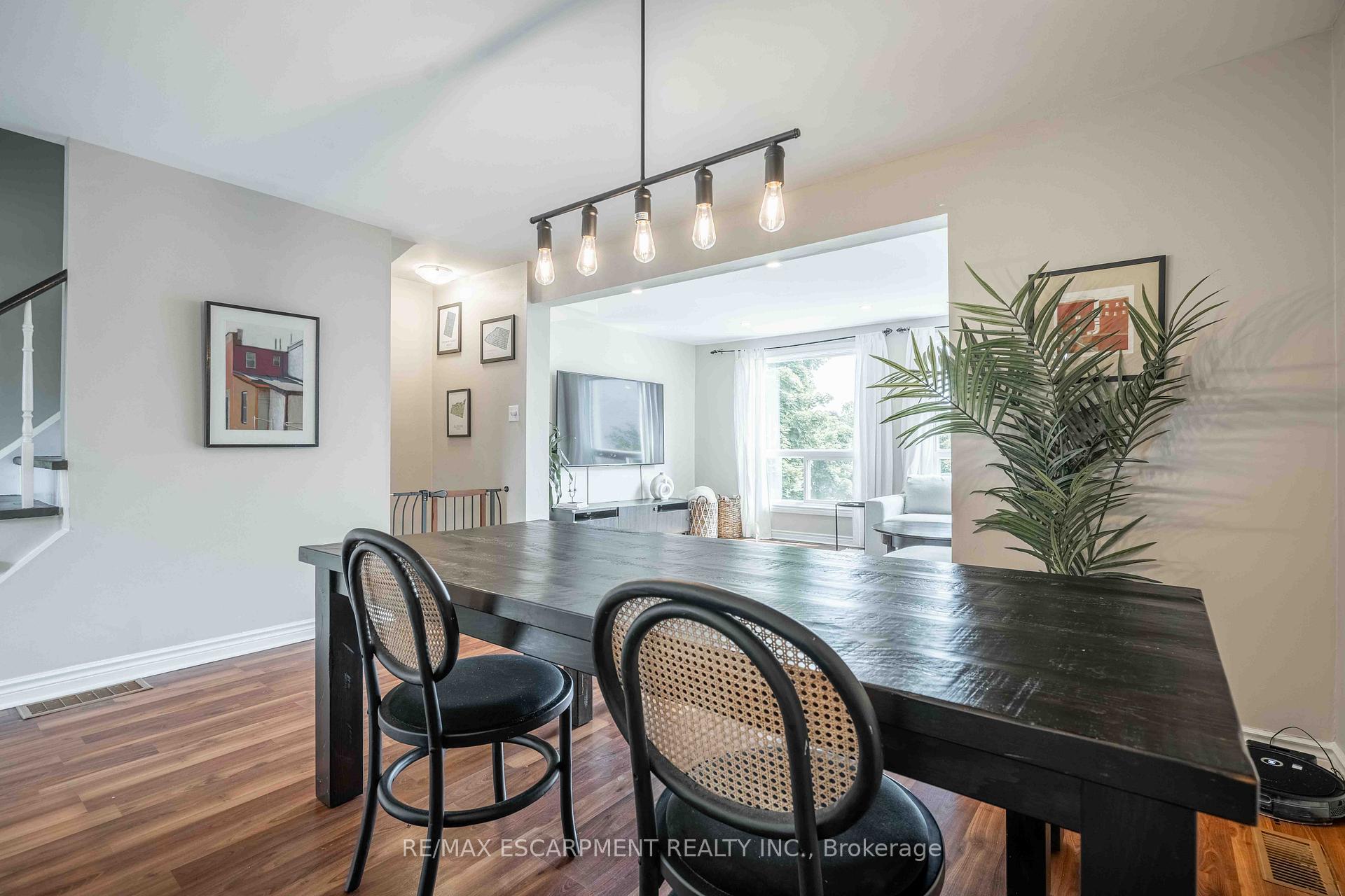 Photo 37 of Unit 13, 1155 Paramount Drive, Hamilton, Stoney Creek — HOMEH