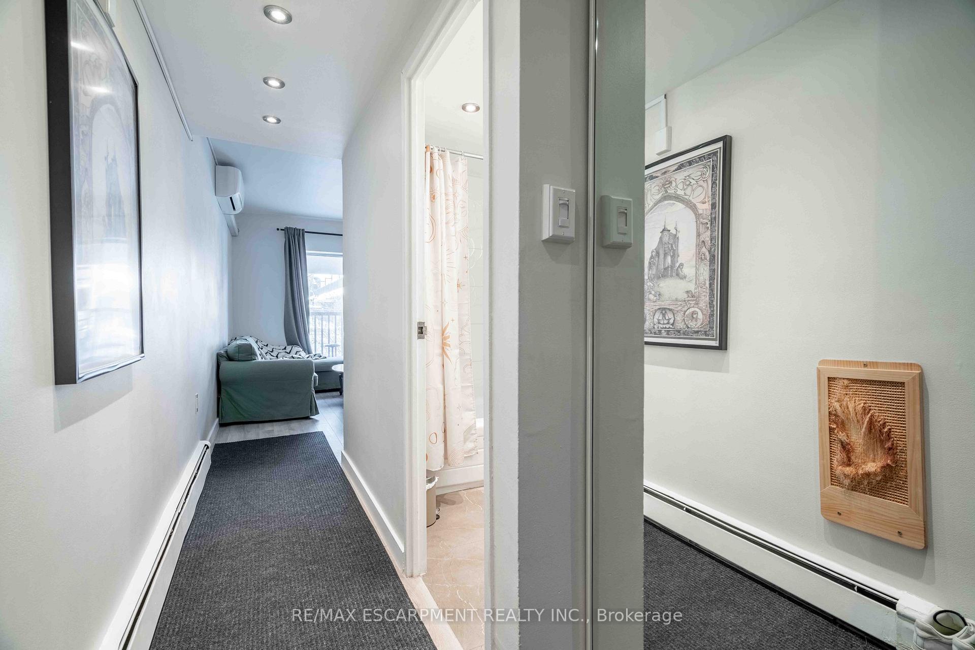Photo 4 of Unit 103, 141 Catharine Street S, Hamilton, Corktown — HOMEH