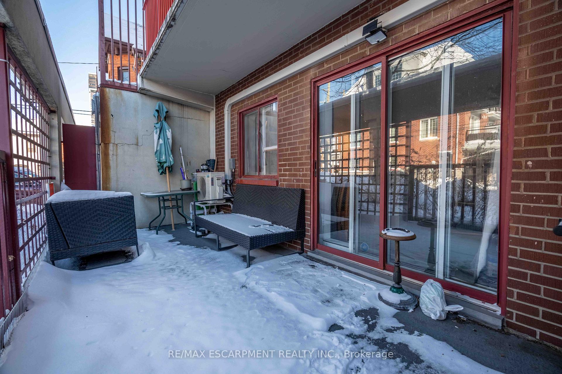 Photo 17 of Unit 103, 141 Catharine Street S, Hamilton, Corktown — HOMEH