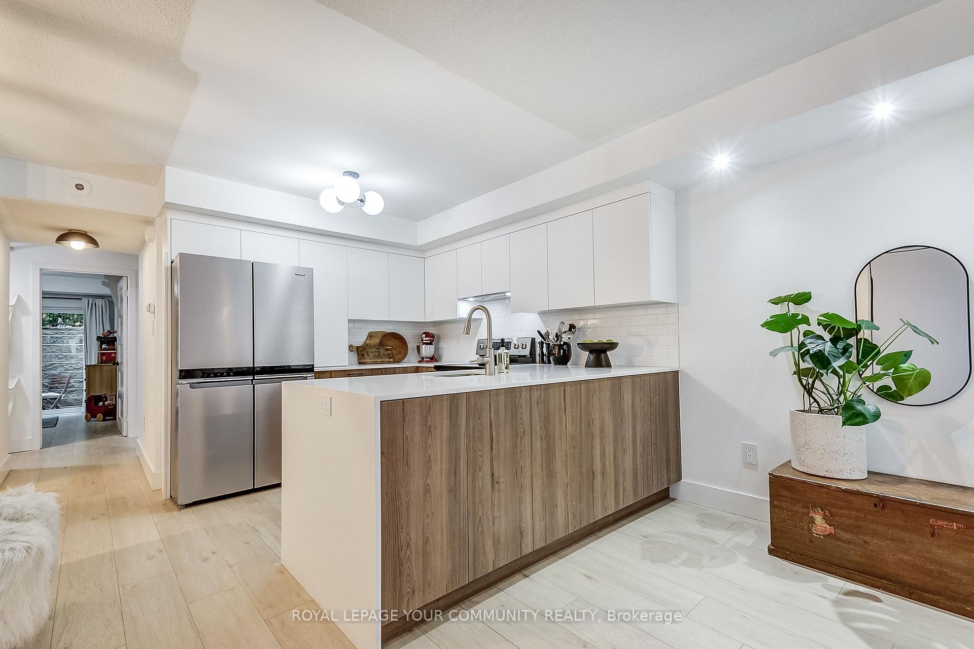 Photo 11 of 27 Florence Wyle Lane, Toronto, South Riverdale — HOMEH