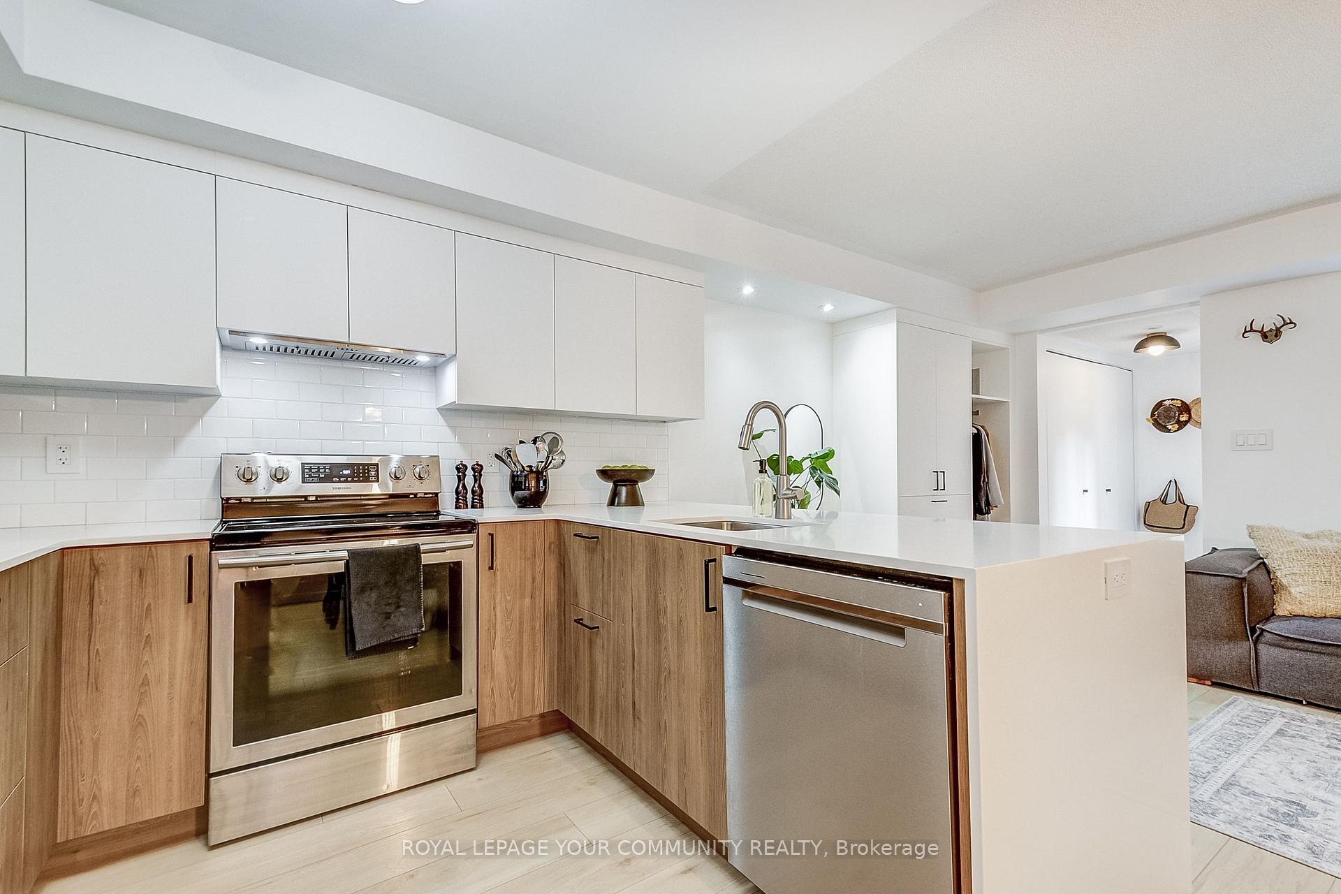 Photo 18 of 27 Florence Wyle Lane, Toronto, South Riverdale — HOMEH