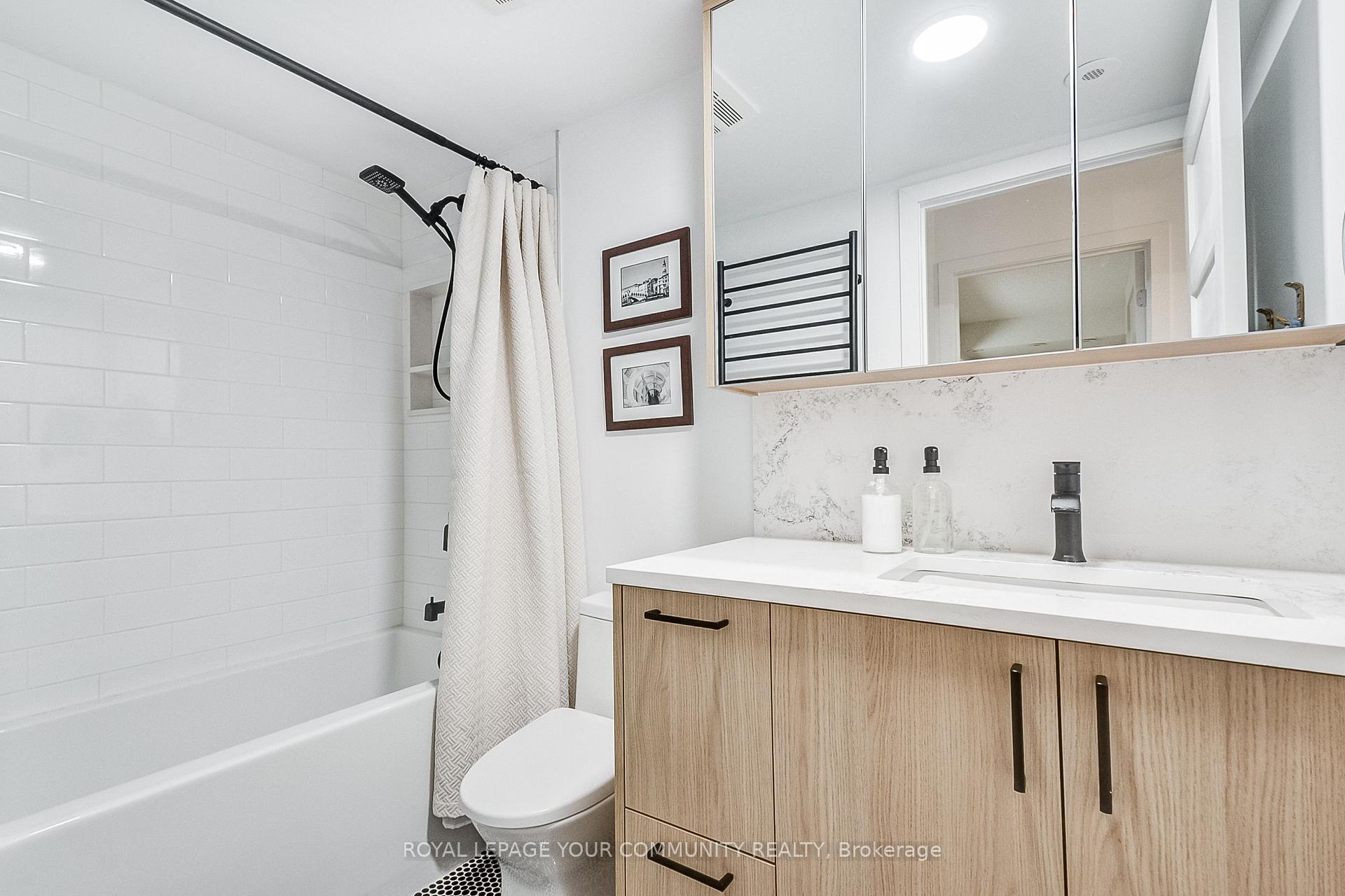 Photo 32 of 27 Florence Wyle Lane, Toronto, South Riverdale — HOMEH
