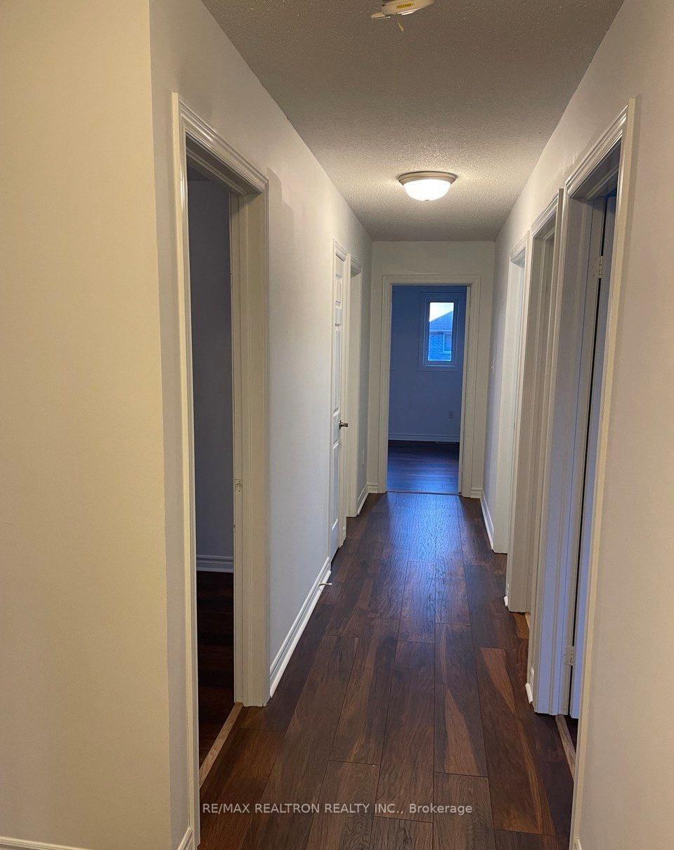 Photo 18 of 2 Esther Drive, Barrie, Painswick South — HOMEH