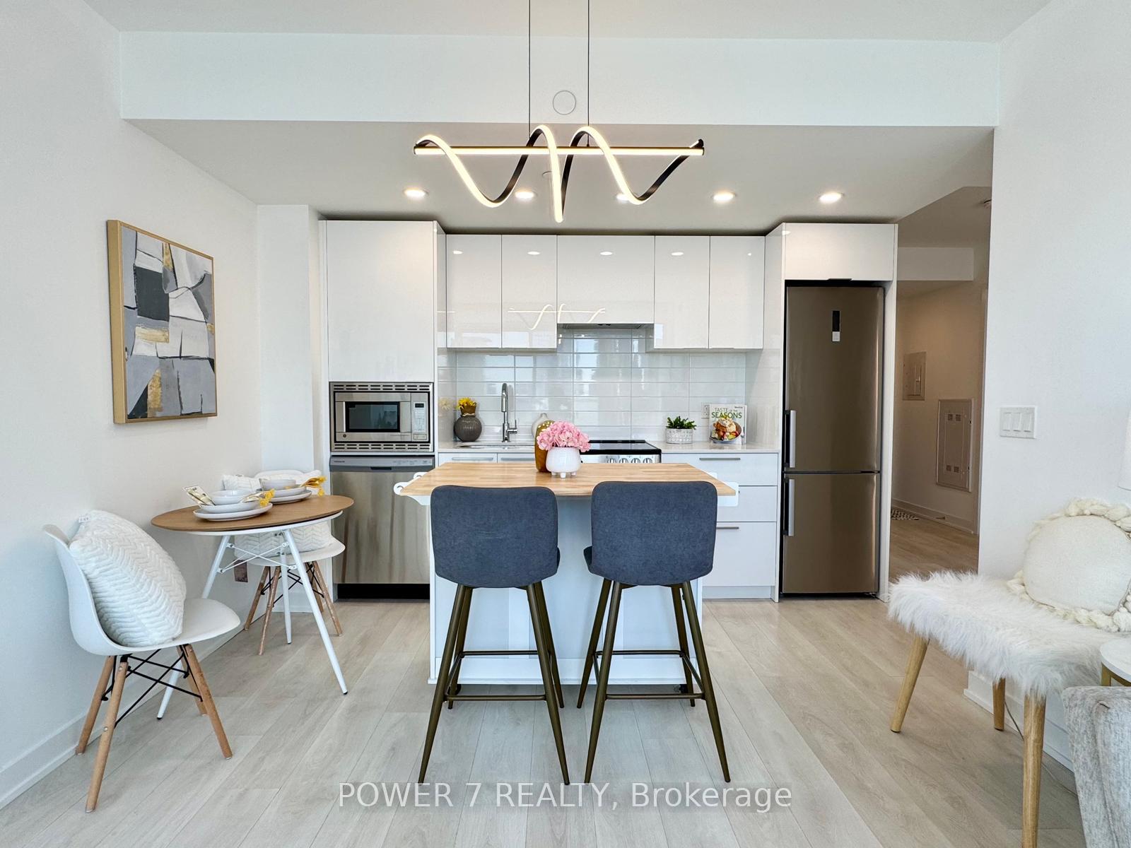Photo 3 of Unit 3305, 501 Yonge Street, Toronto, Church-Yonge Corridor — HOMEH