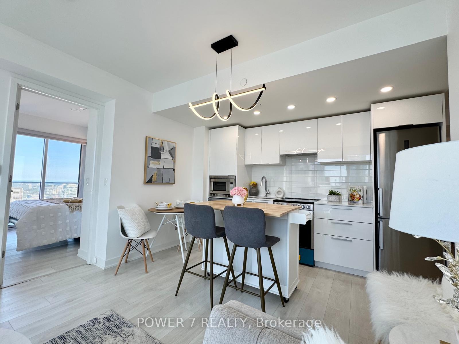 Photo 9 of Unit 3305, 501 Yonge Street, Toronto, Church-Yonge Corridor — HOMEH