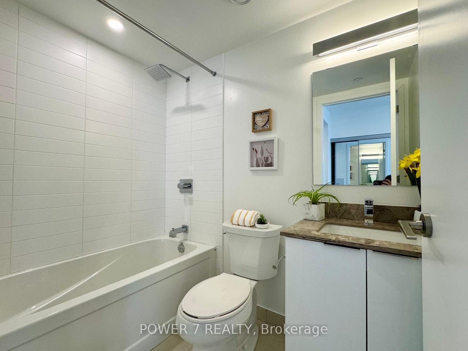 Photo 23 of Unit 3305, 501 Yonge Street, Toronto, Church-Yonge Corridor — HOMEH