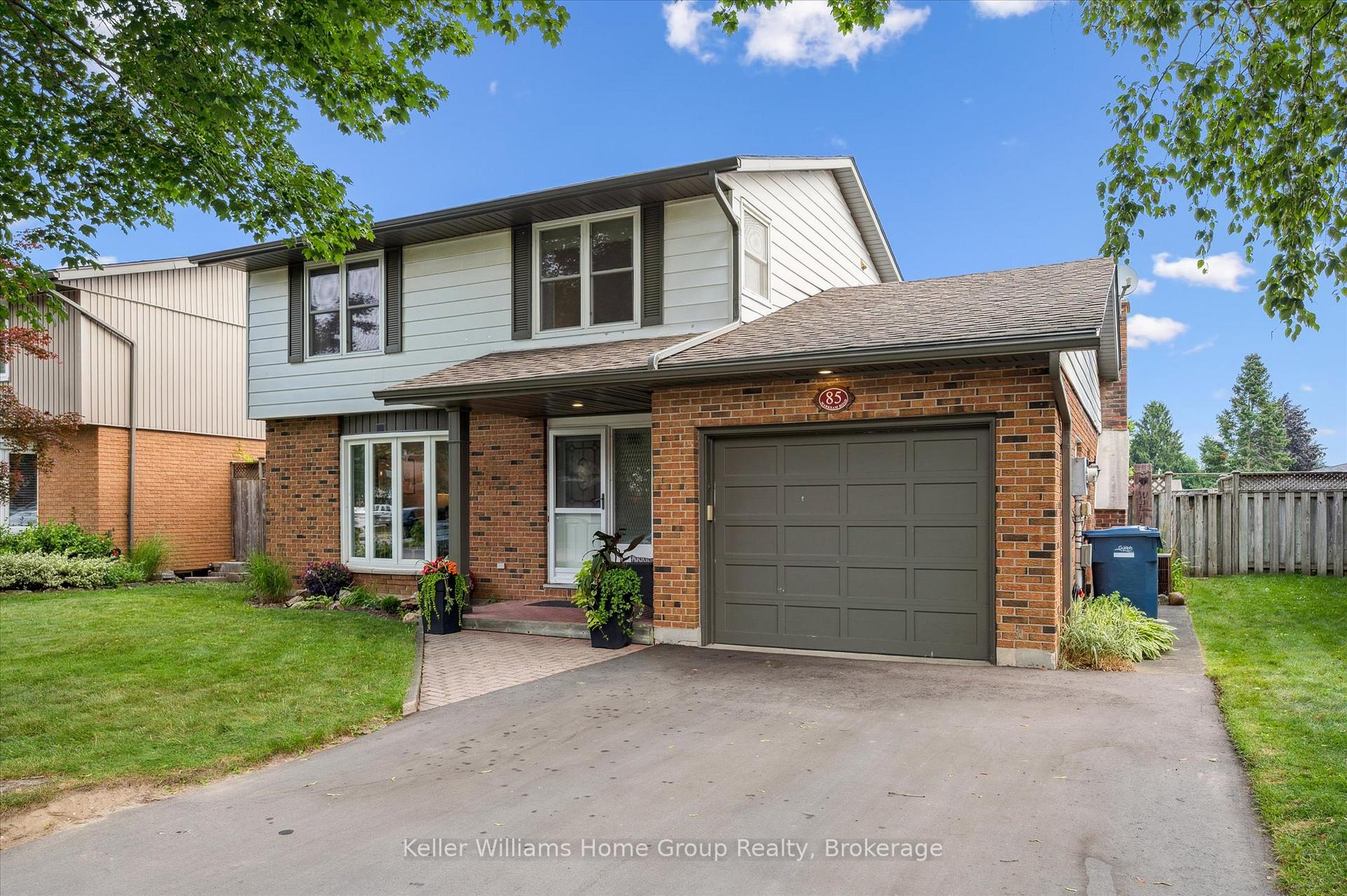 Photo 2 of 85 Marksam Road, Guelph, Willow West/Sugarbush/West Acres — HOMEH