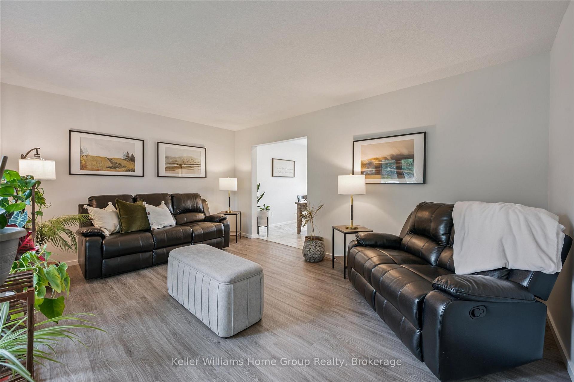 Photo 6 of 85 Marksam Road, Guelph, Willow West/Sugarbush/West Acres — HOMEH