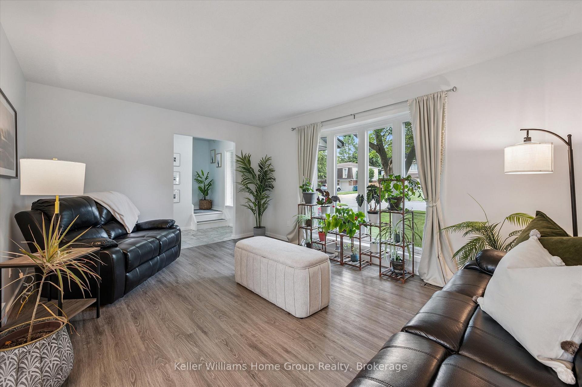 Photo 7 of 85 Marksam Road, Guelph, Willow West/Sugarbush/West Acres — HOMEH