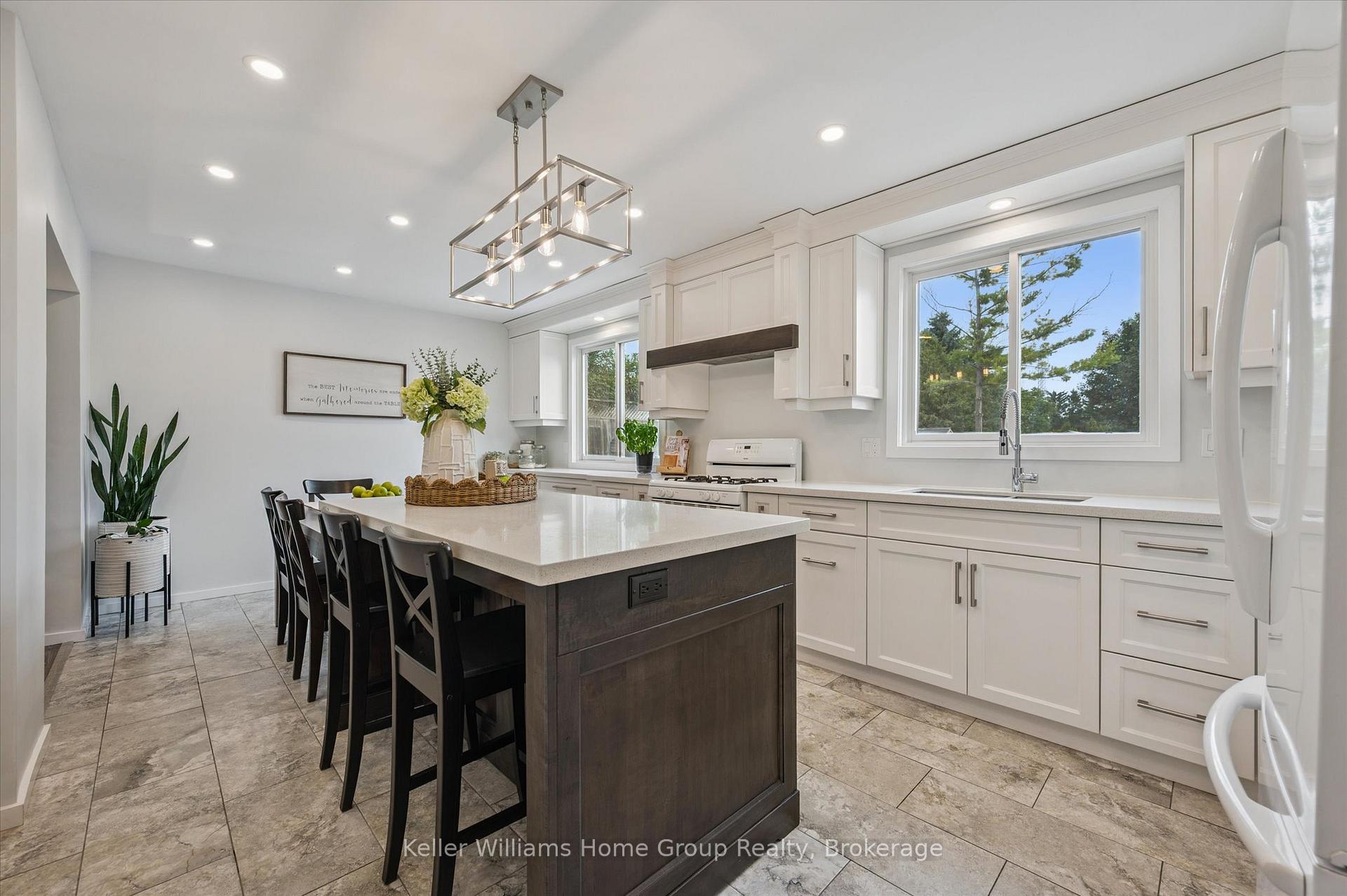 Photo 8 of 85 Marksam Road, Guelph, Willow West/Sugarbush/West Acres — HOMEH