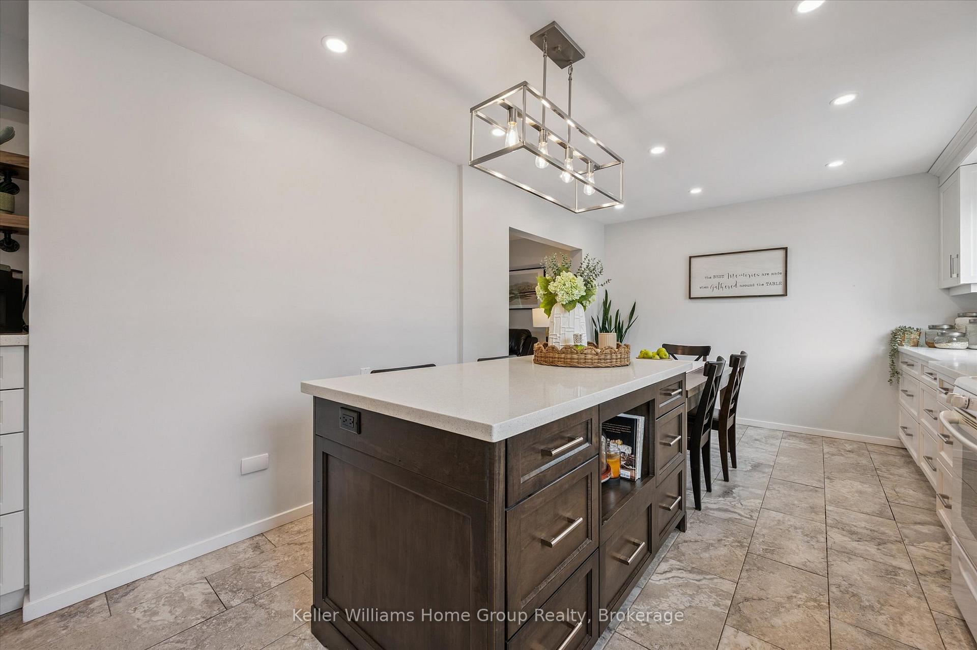 Photo 10 of 85 Marksam Road, Guelph, Willow West/Sugarbush/West Acres — HOMEH