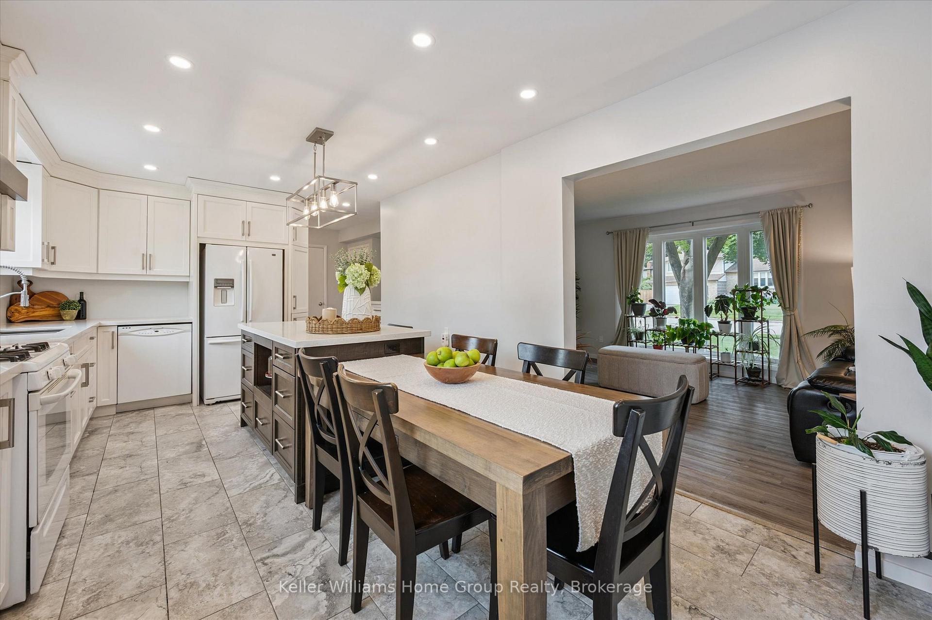 Photo 11 of 85 Marksam Road, Guelph, Willow West/Sugarbush/West Acres — HOMEH
