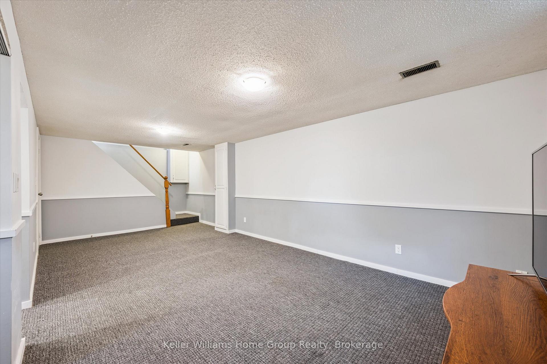 Photo 26 of 85 Marksam Road, Guelph, Willow West/Sugarbush/West Acres — HOMEH