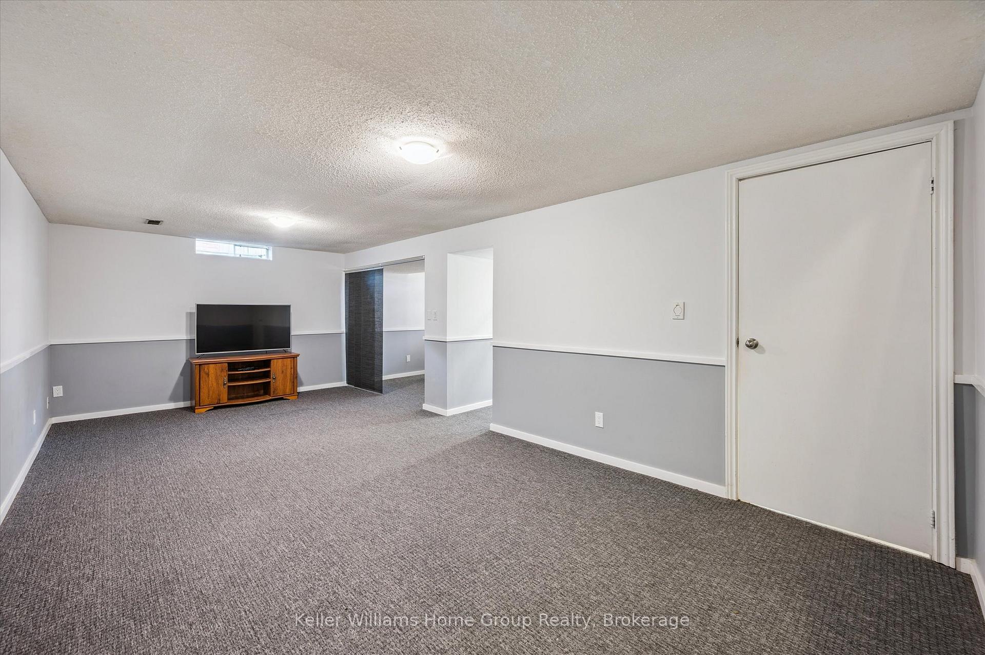 Photo 27 of 85 Marksam Road, Guelph, Willow West/Sugarbush/West Acres — HOMEH