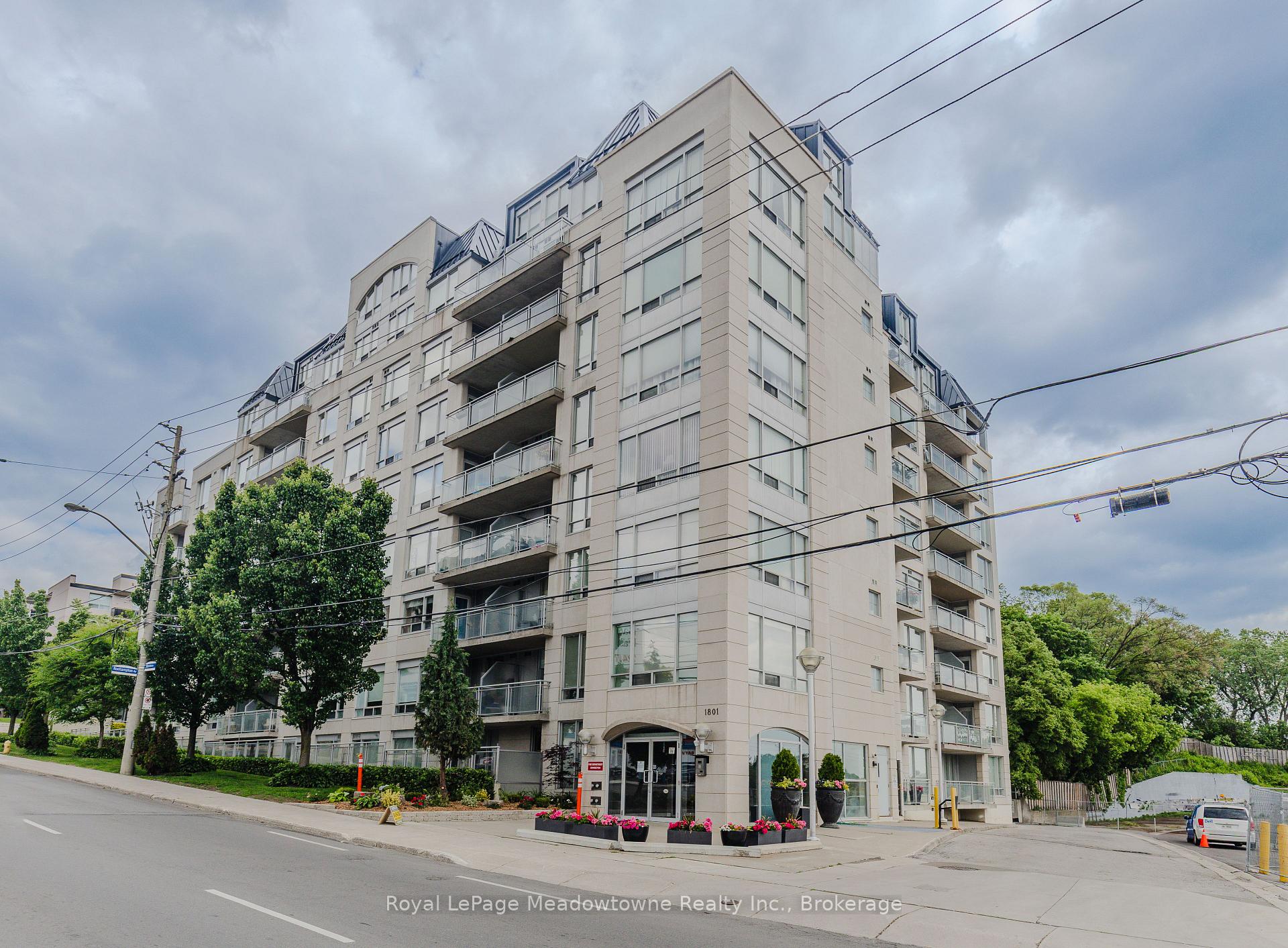Photo 2 of Unit 511, 1801 Bayview Avenue E, Toronto, Leaside — HOMEH