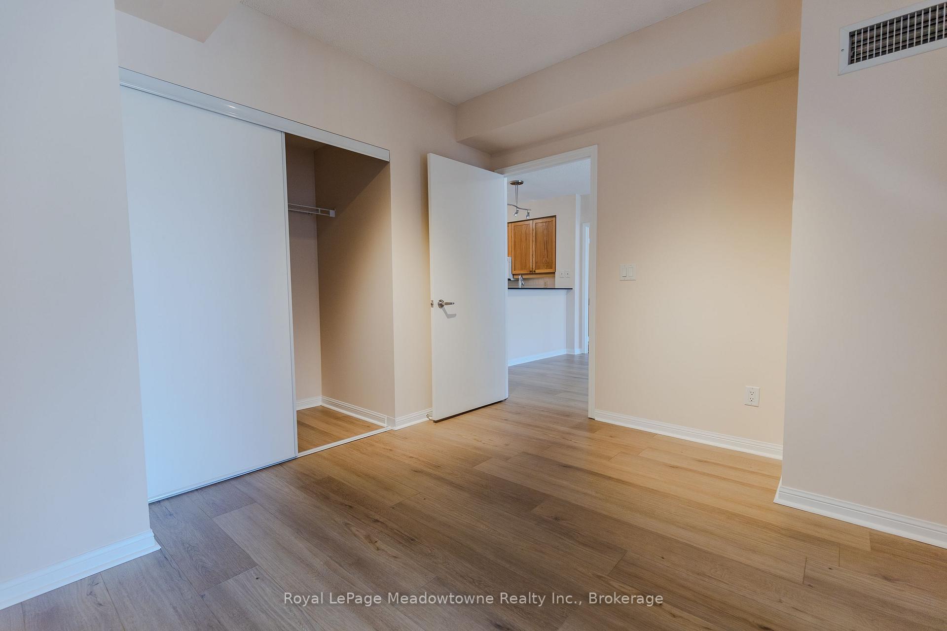 Photo 28 of Unit 511, 1801 Bayview Avenue E, Toronto, Leaside — HOMEH