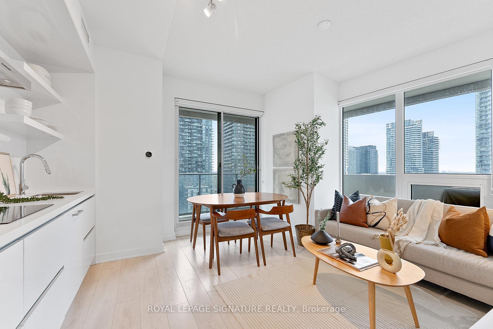 Front of Unit 1702, 2221 Yonge Street