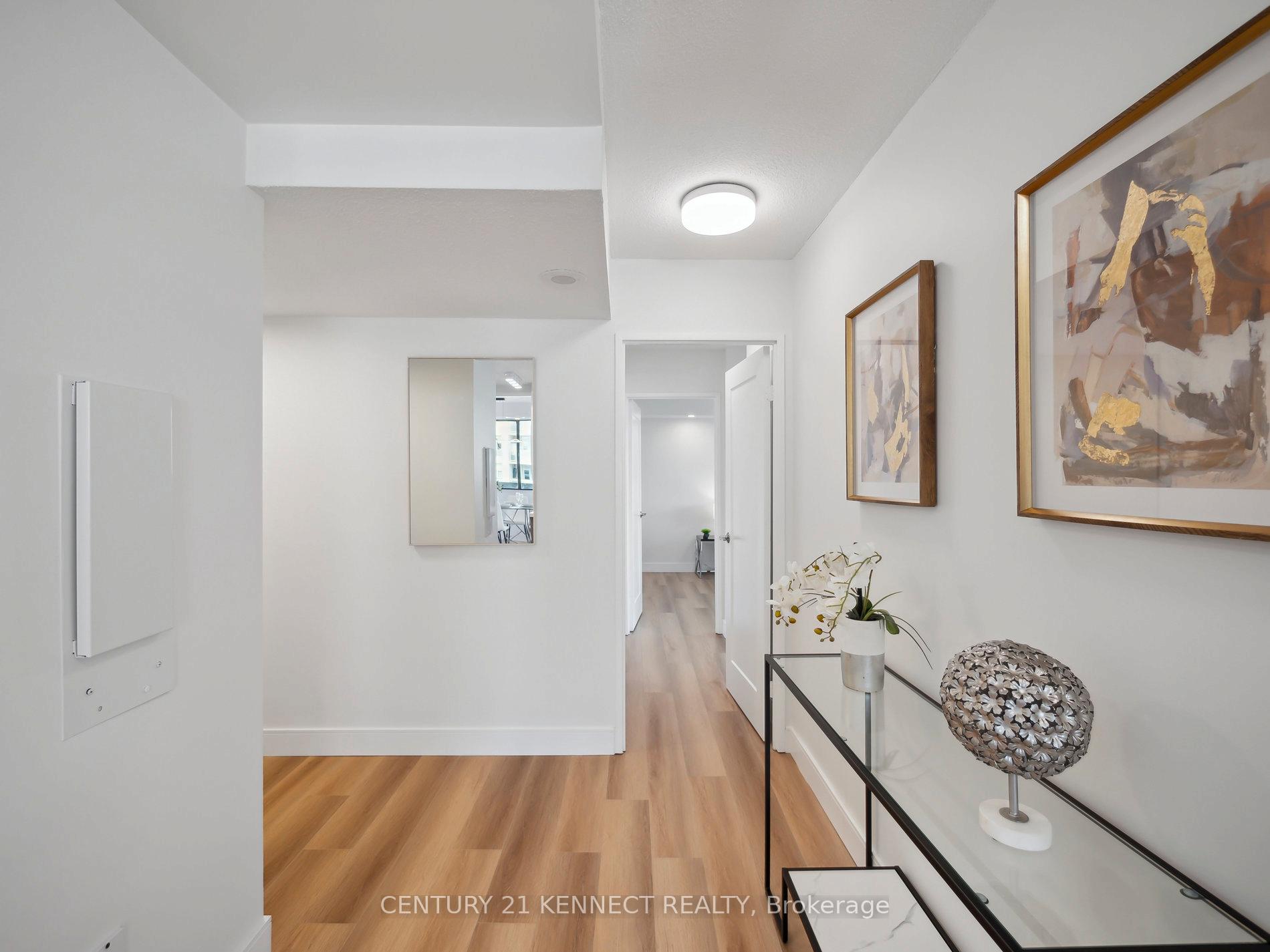 Photo 2 of Unit 1009, 8111 Yonge Street NW, Markham, Royal Orchard — HOMEH