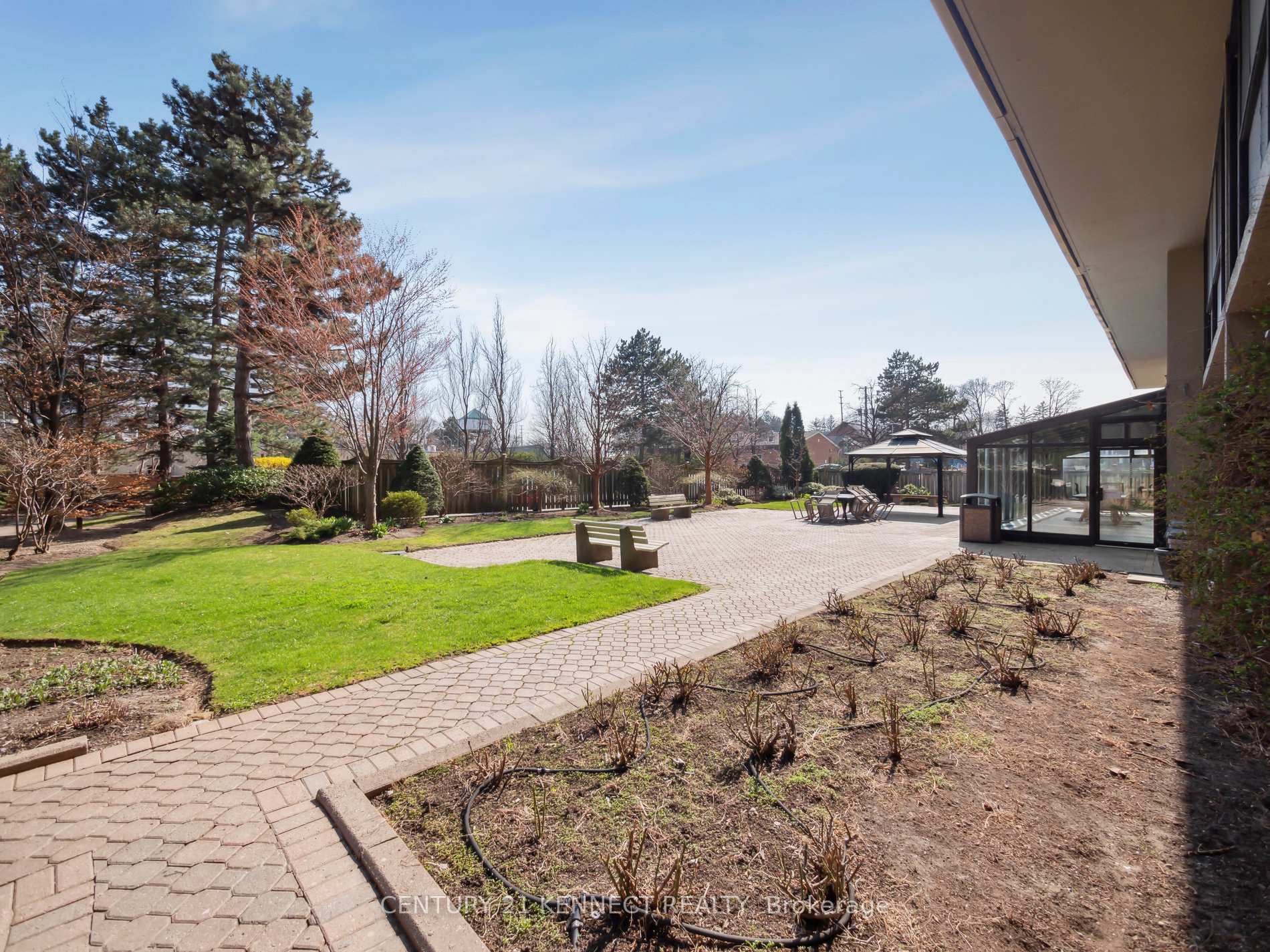 Photo 35 of Unit 1009, 8111 Yonge Street NW, Markham, Royal Orchard — HOMEH