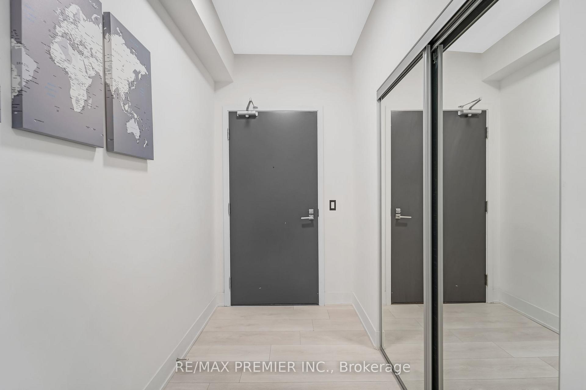 Photo 2 of Unit 1105, 2916 Highway 7, Vaughan, Concord — HOMEH