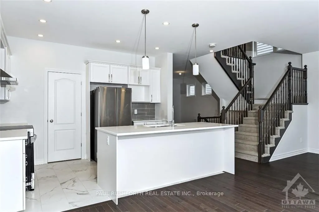 Photo 9 of 1006 Brian Good Avenue, Ottawa, Riverside South/Gloucester Glen — HOMEH