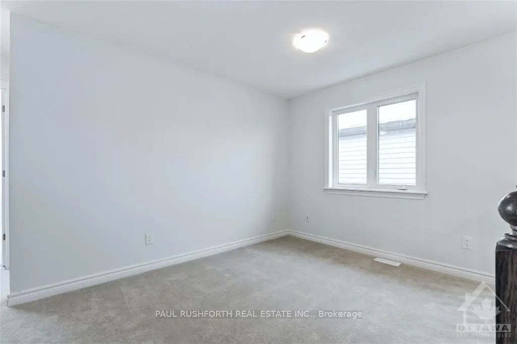 Photo 13 of 1006 Brian Good Avenue, Ottawa, Riverside South/Gloucester Glen — HOMEH