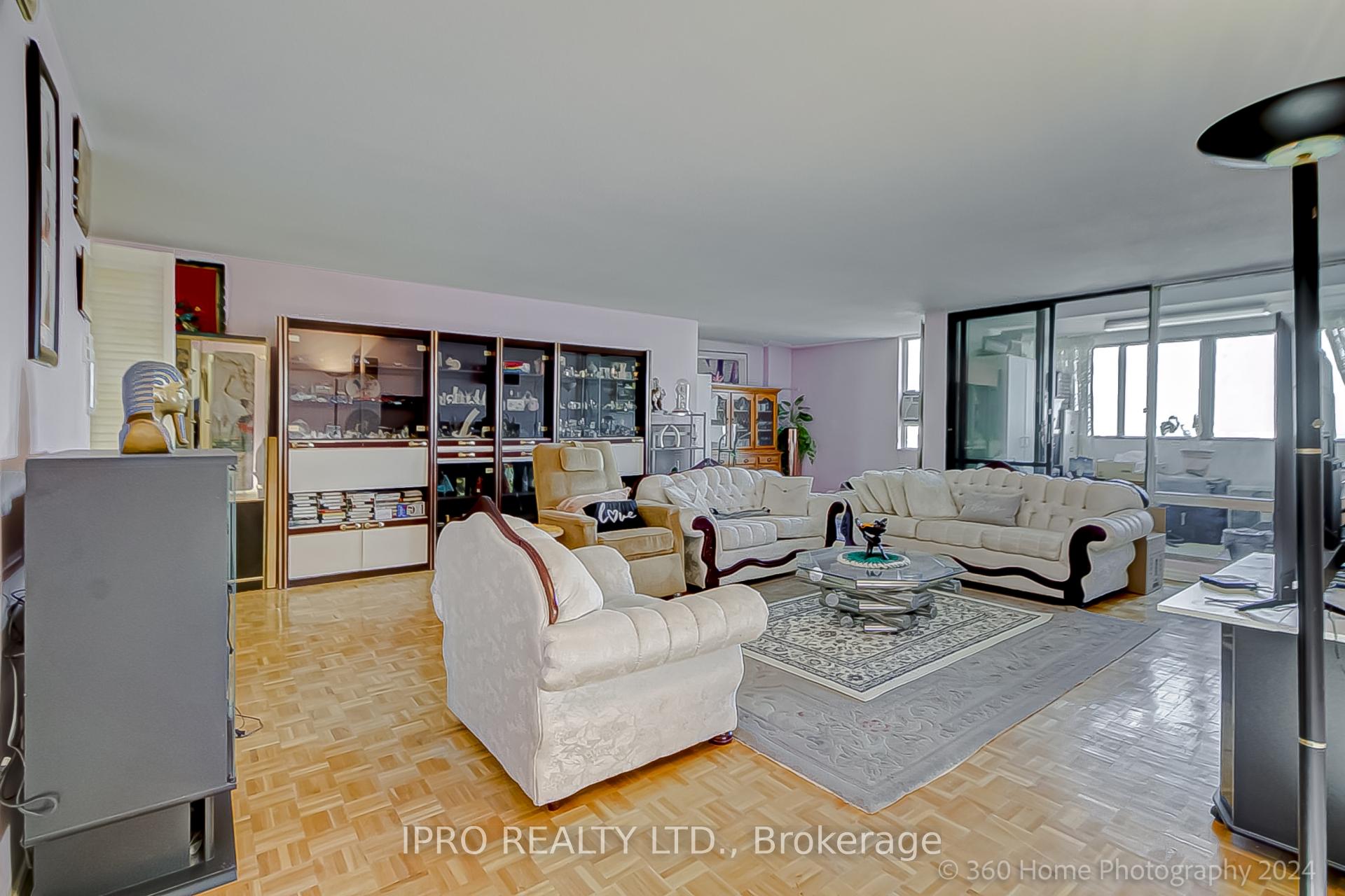 Photo 10 of Unit 2901, 3 Massey Square, Toronto, Crescent Town — HOMEH