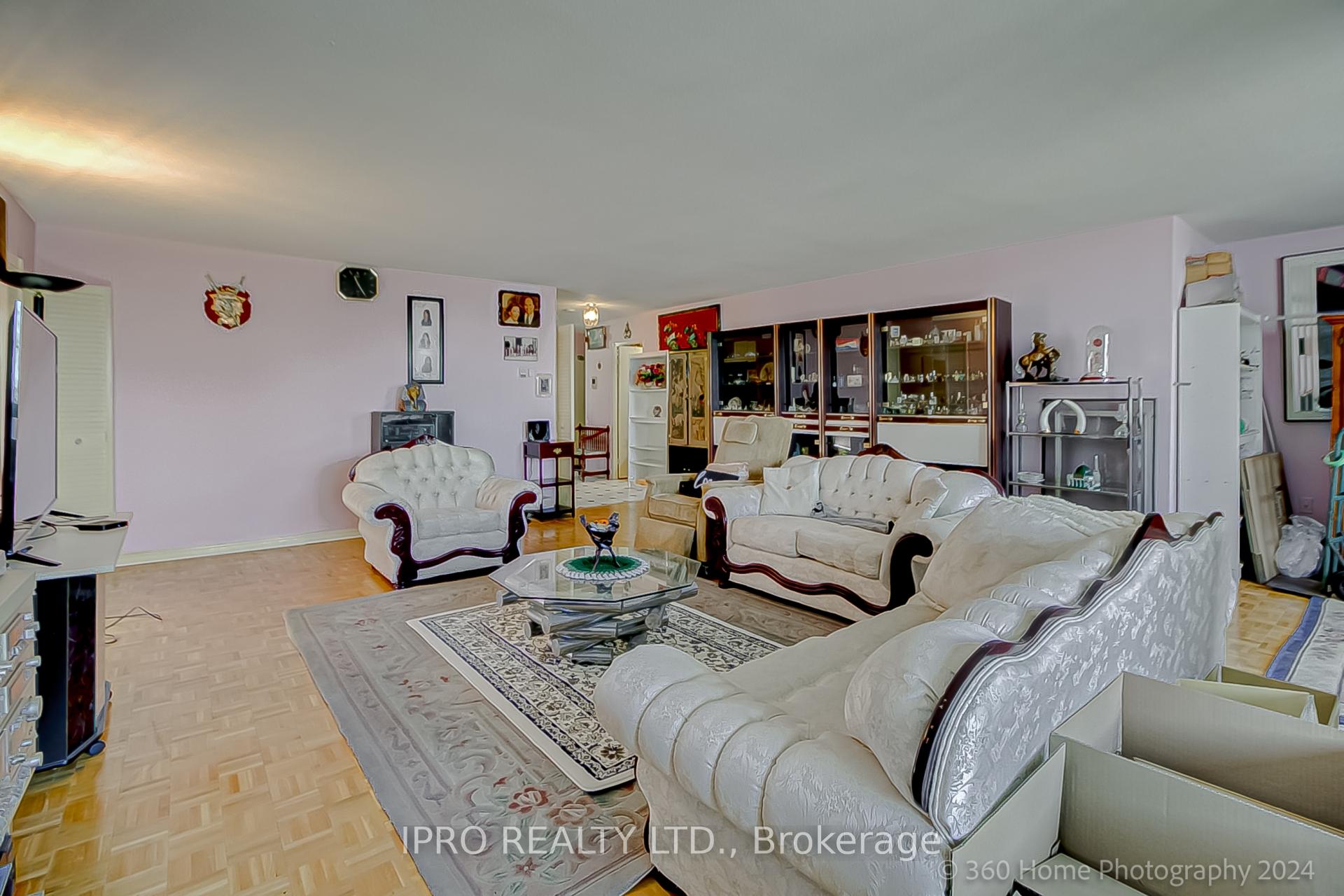 Photo 3 of Unit 2901, 3 Massey Square, Toronto, Crescent Town — HOMEH