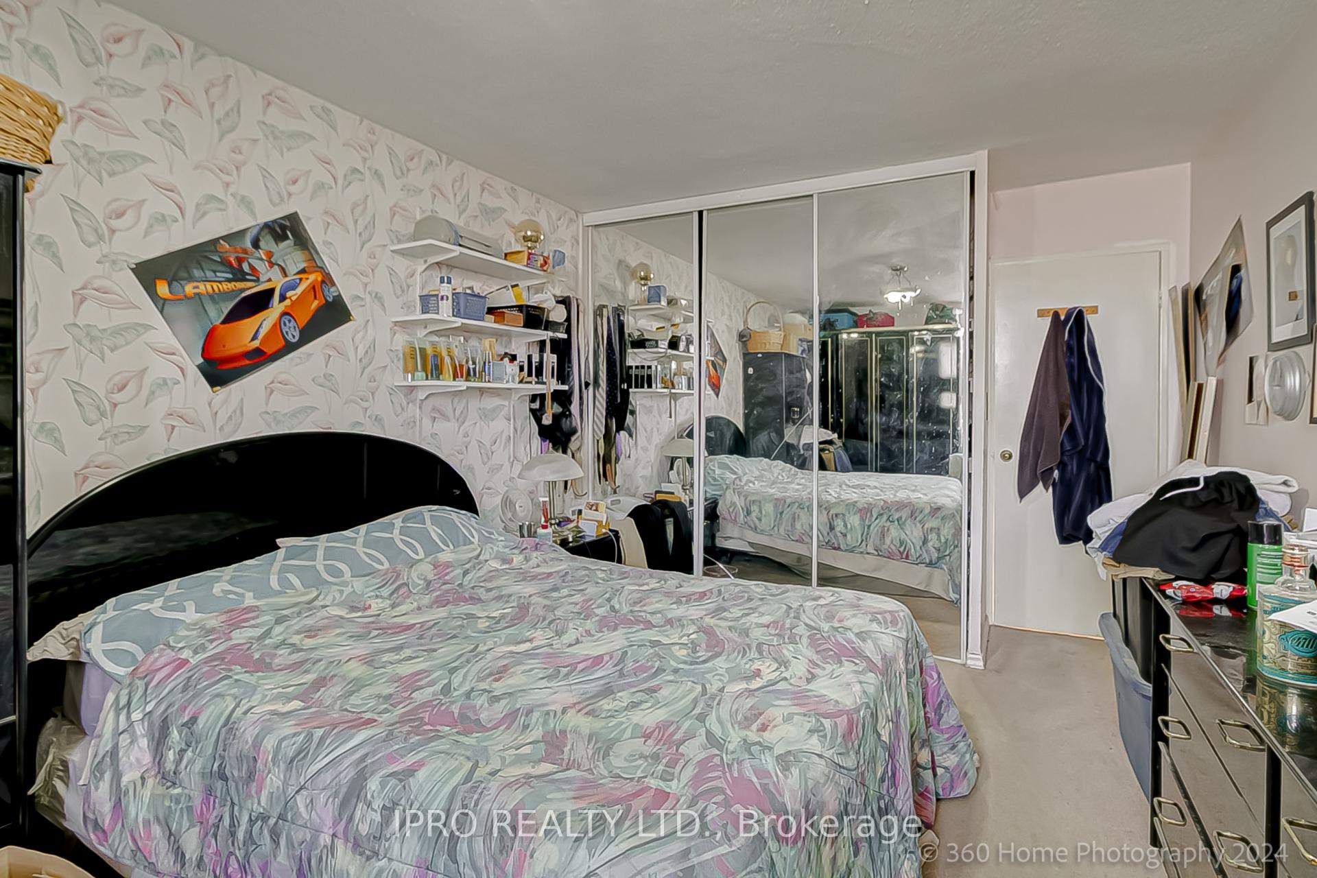 Photo 4 of Unit 2901, 3 Massey Square, Toronto, Crescent Town — HOMEH