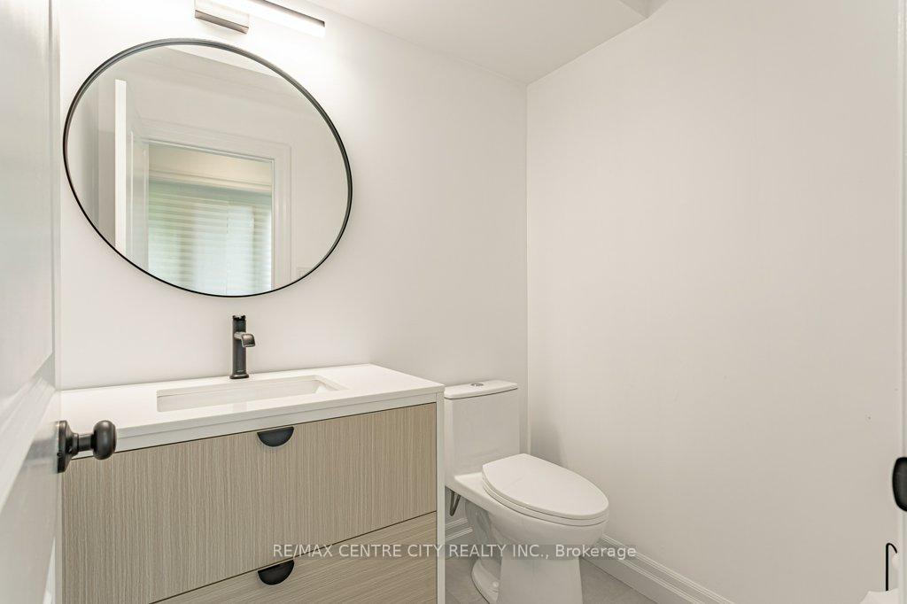 Photo 33 of Unit 12, 555 Sunningdale Road E, London, North B — HOMEH